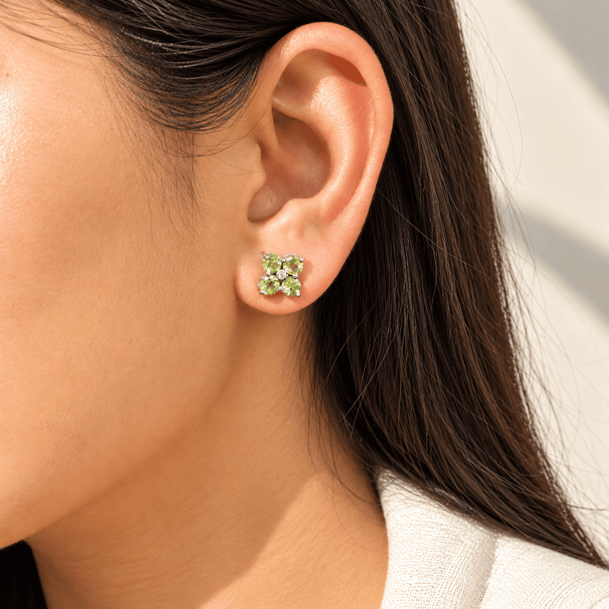 Charismatic Flower Peridot & Zircon Silver 925 Studs