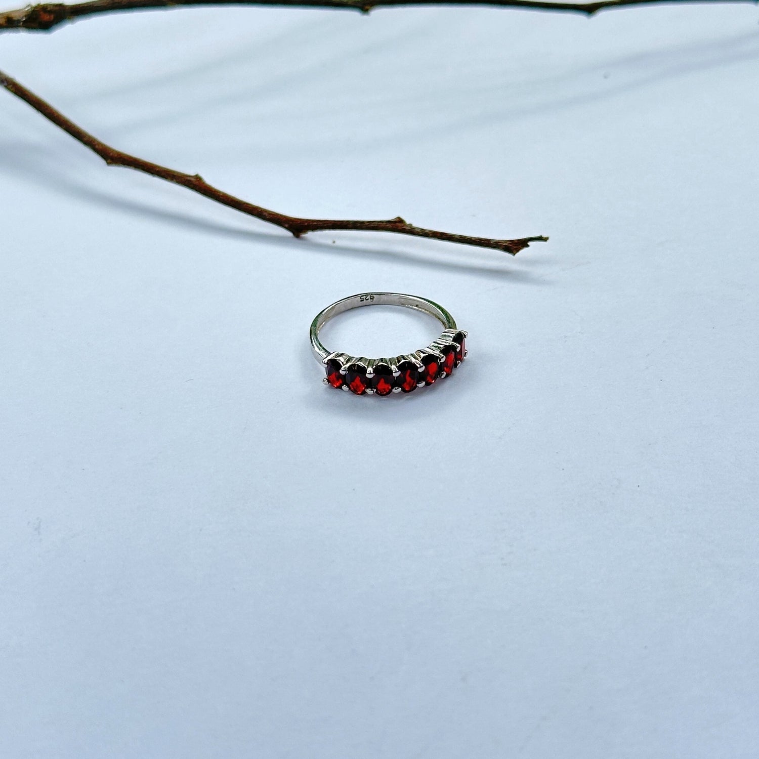 Turin Garnet & Amethyst Gemstone Silver 925 Ring