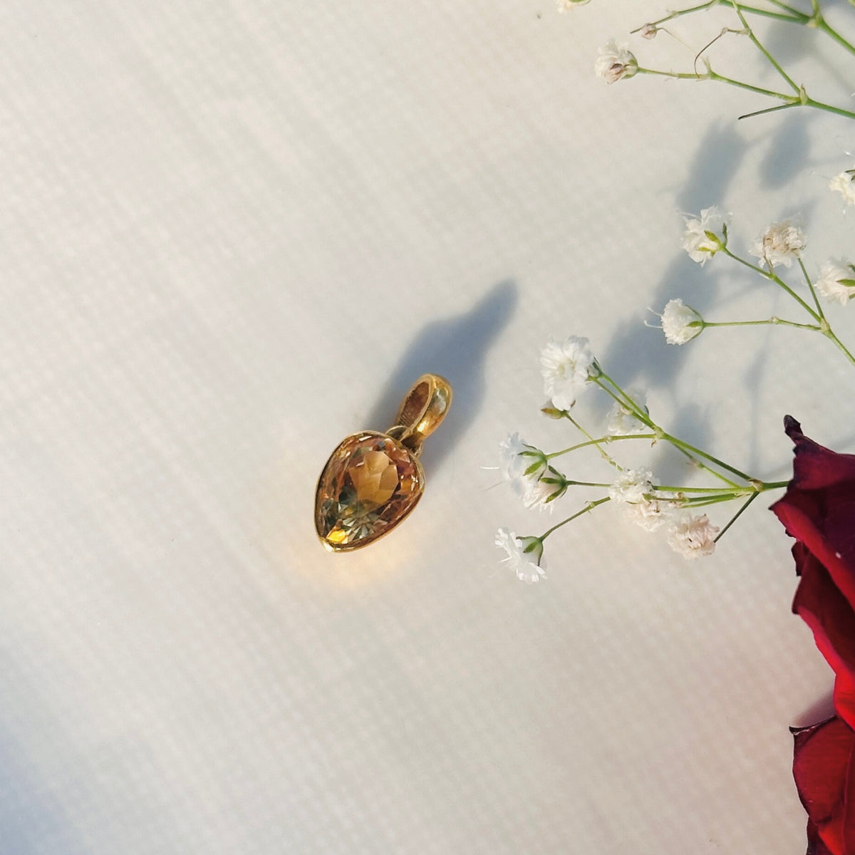 Poin Citrine Gold Plated Silver 925 Pendant