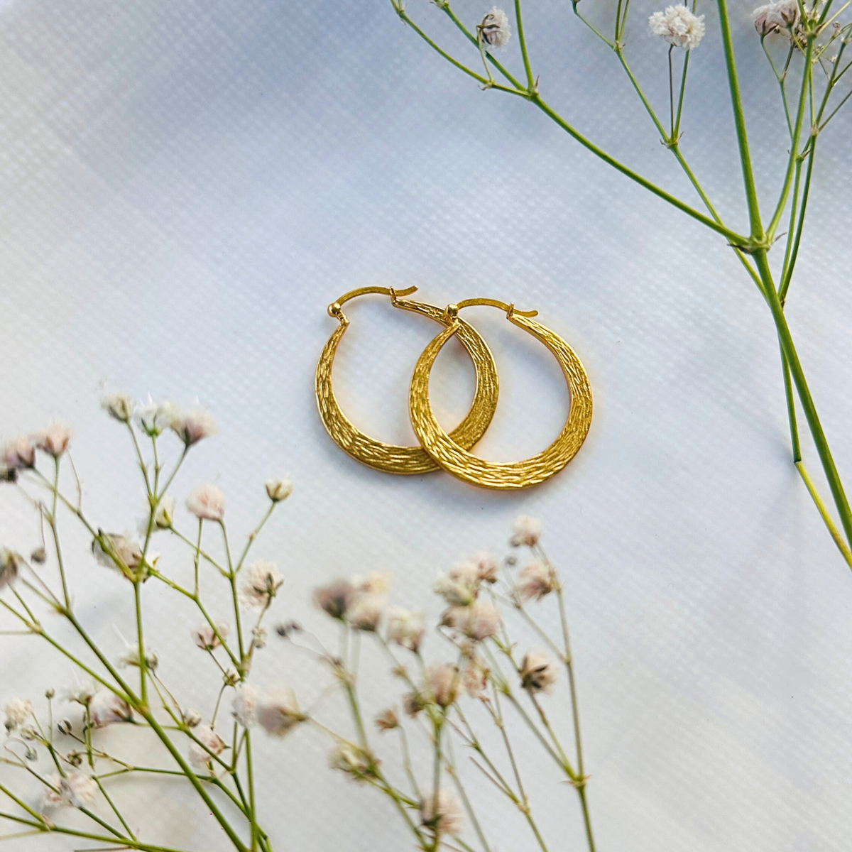 18k gold plated silver 925 earrings, Golden Hoops, Minimal earrings, small hoops, gold plated hoops, premium quality earrings, Hoops