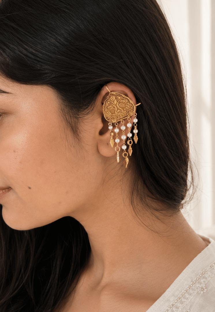 Noor 18K Gold Plated Silver 925 Pearl Earcuffs