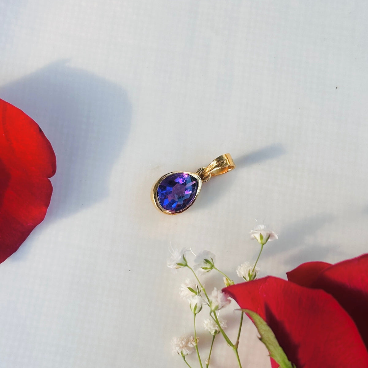 Irin Amethyst 18KT Gold Plated Silver 925 Pendant