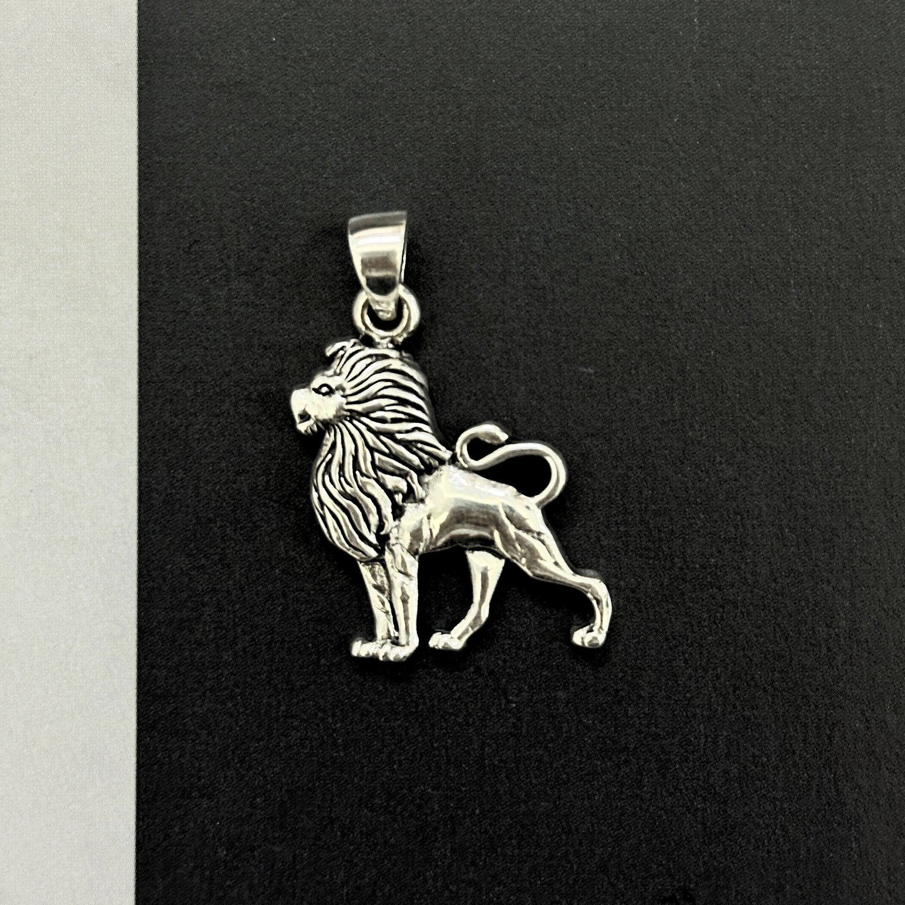 Mufasa Silver 925 Men's Pendant