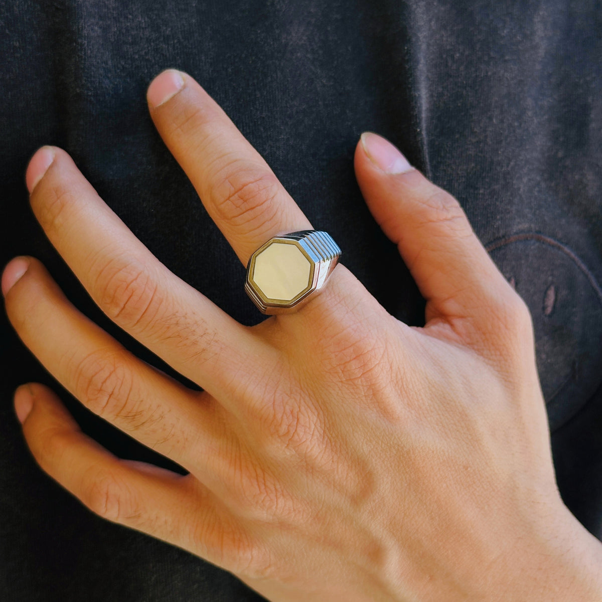 Barbara Mother of Pearl Men's Silver 925 Ring