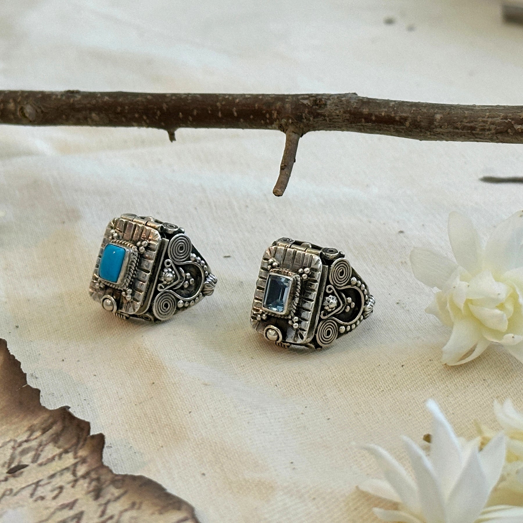 Tala Gemstone Openable Silver 925 Ring
