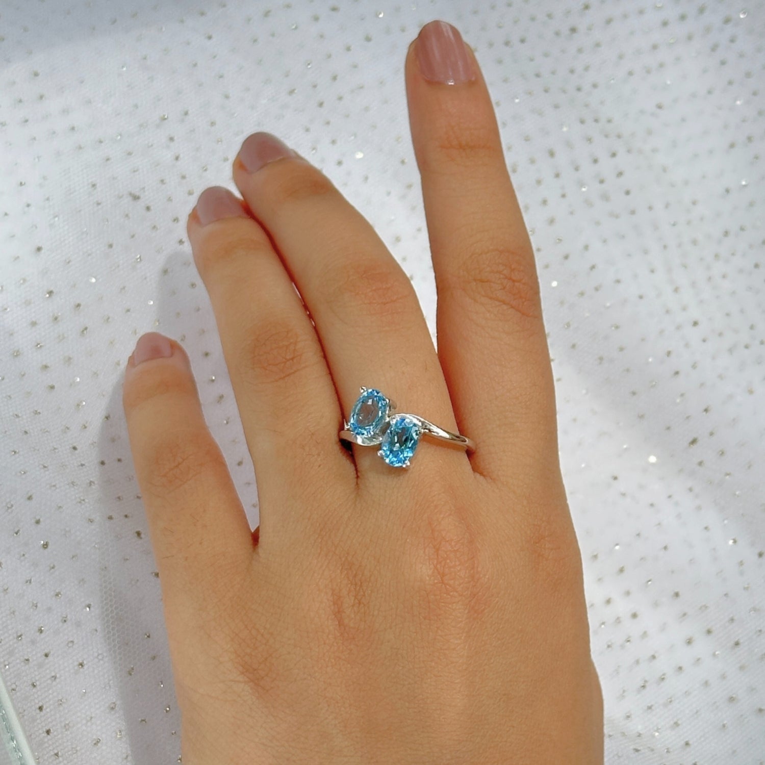 Twee Peridot, Garnet, Blue Topaz & Aquamarine Gemstone Silver 925 Ring