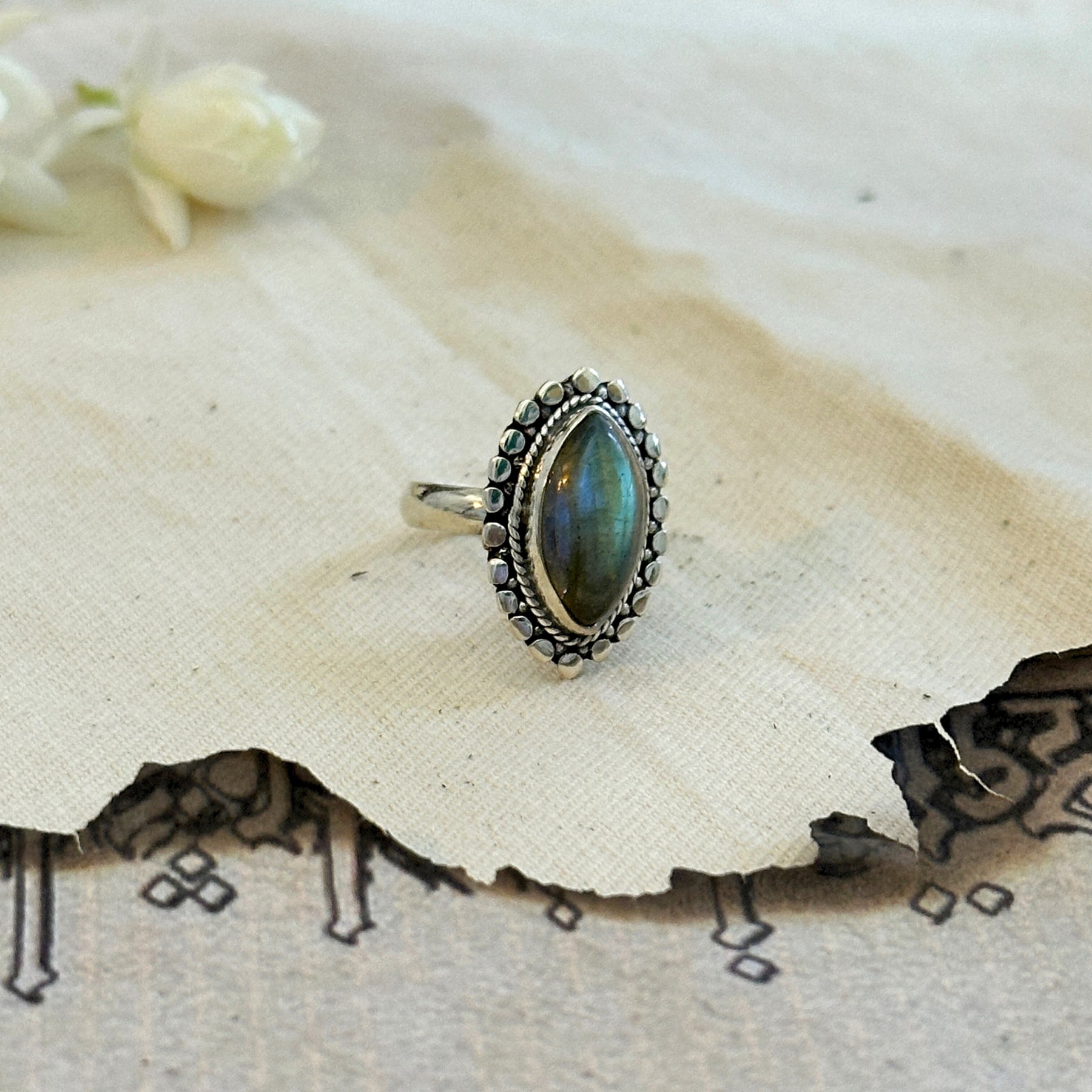 Nayan Gemstone Silver 925 Ring