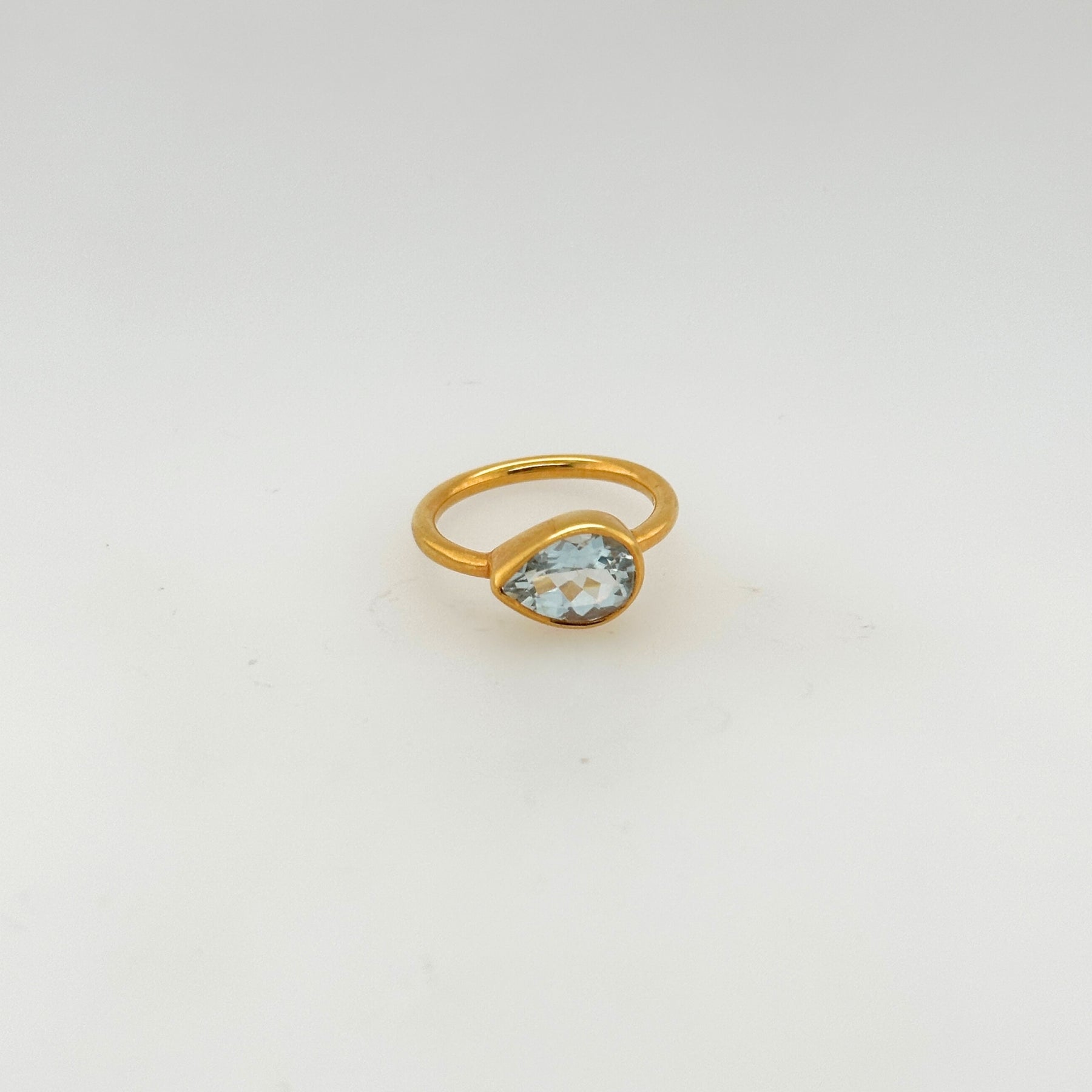 Twyla Aquamarine Gold Plated Silver 925 Ring