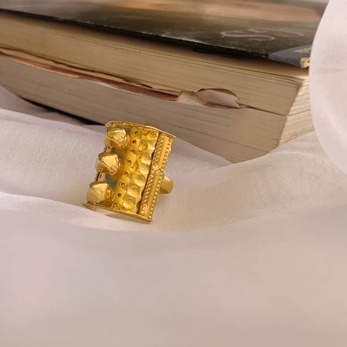 Nishaan Gold Plated Silver 925 Ring