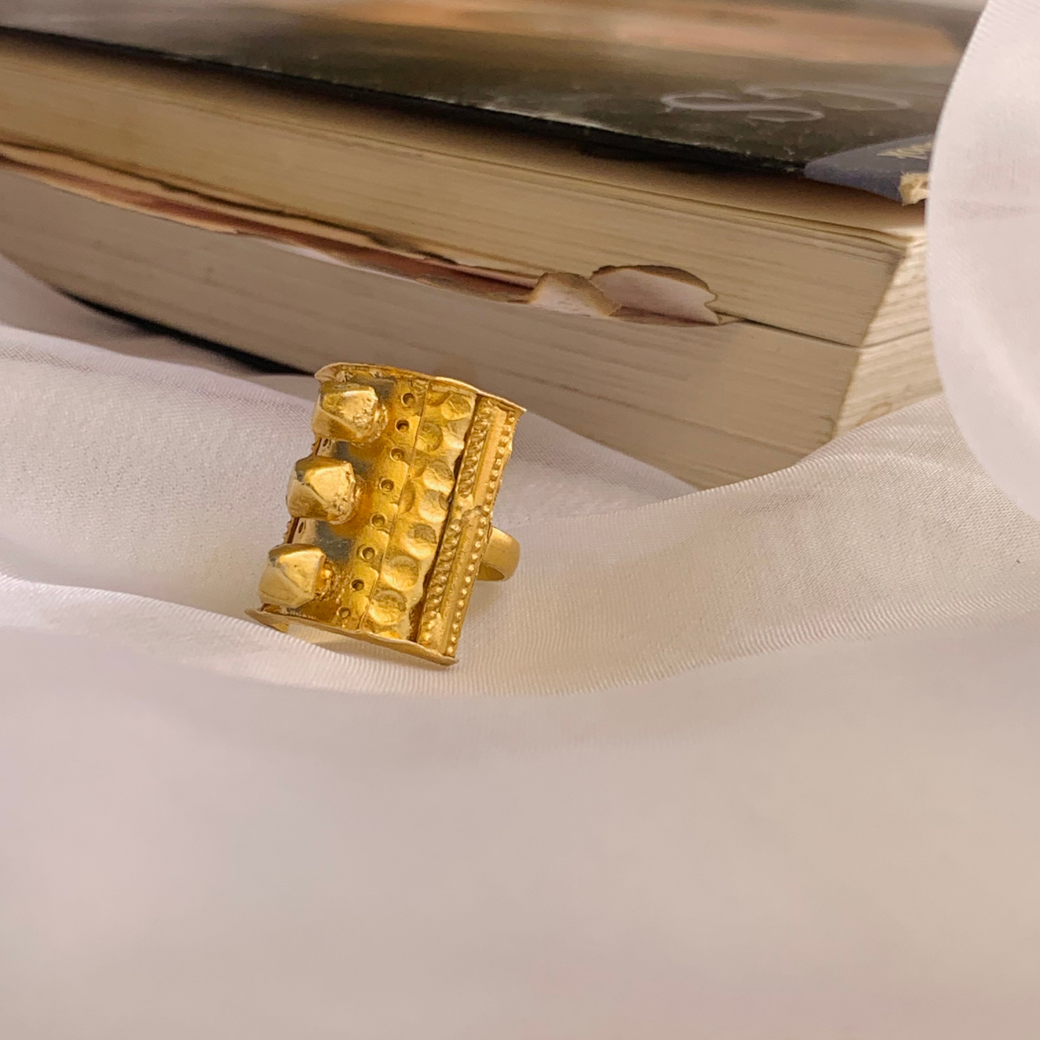 Nishaan Gold Plated Silver 925 Ring