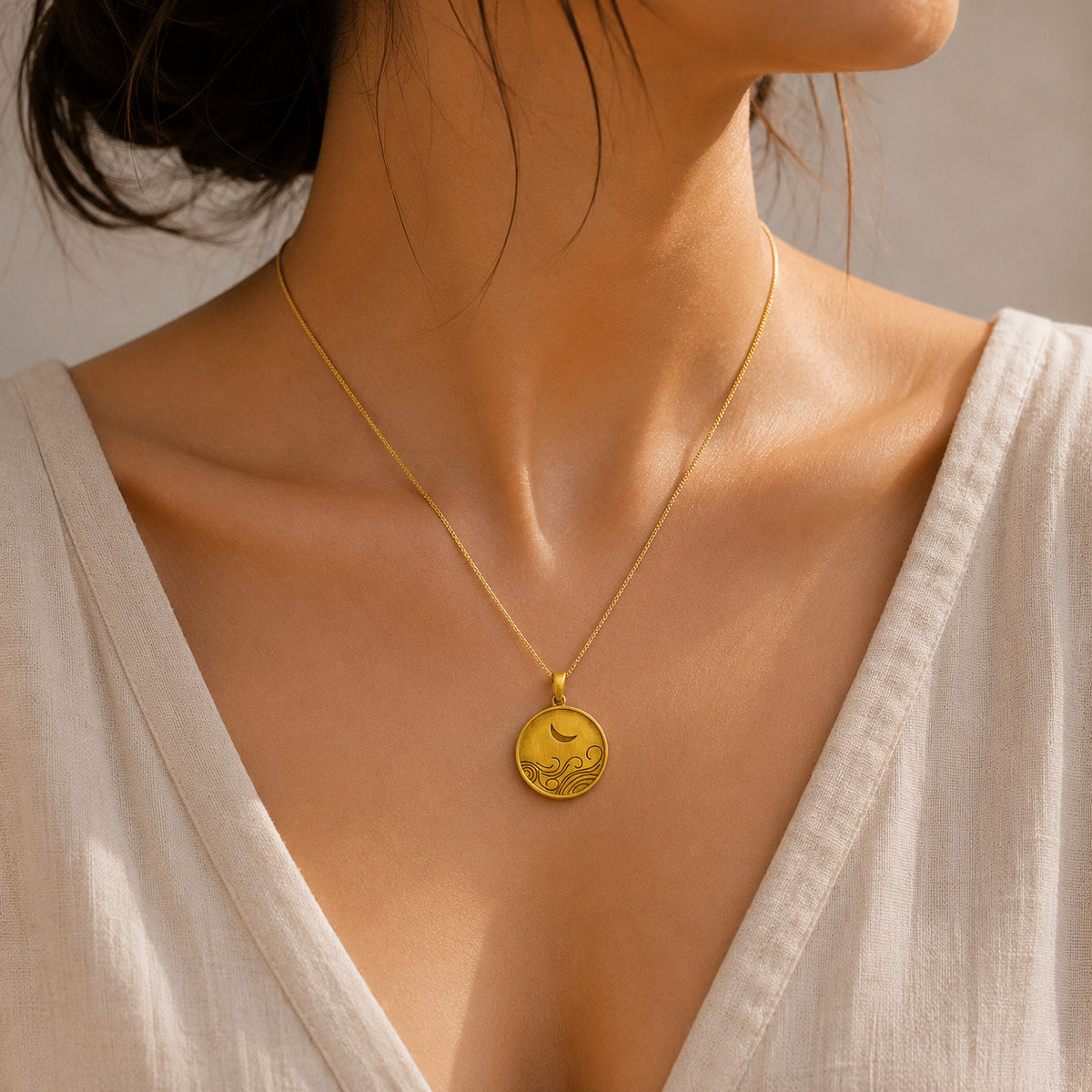 Elya 18k Gold Plated Silver 925 Pendant