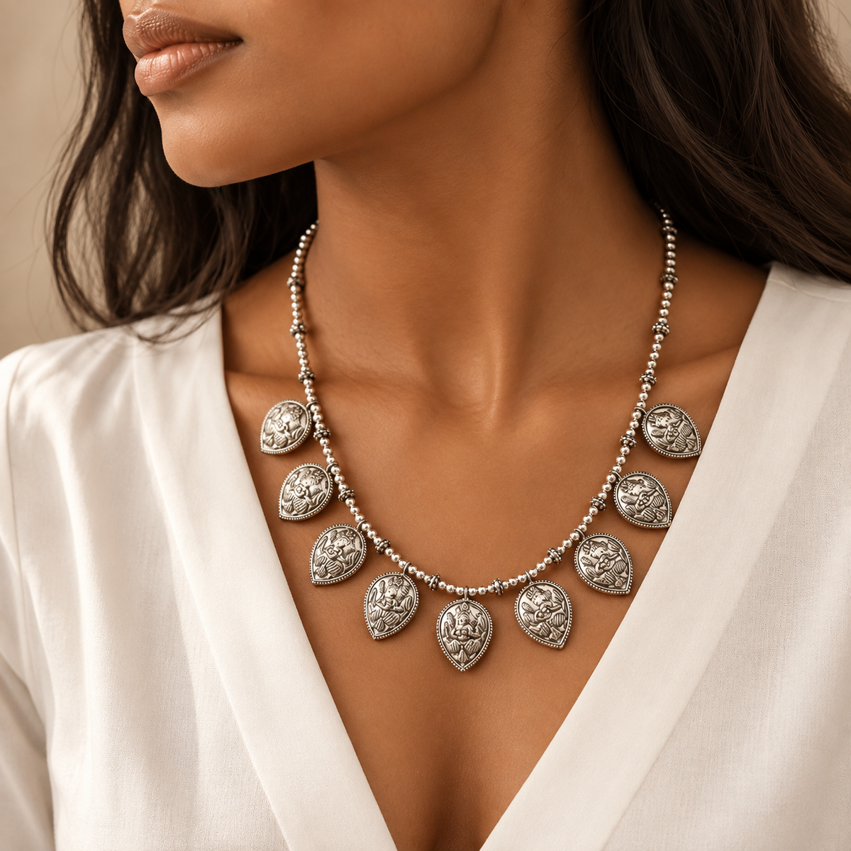 Kin Traditional Silver 925 Necklace