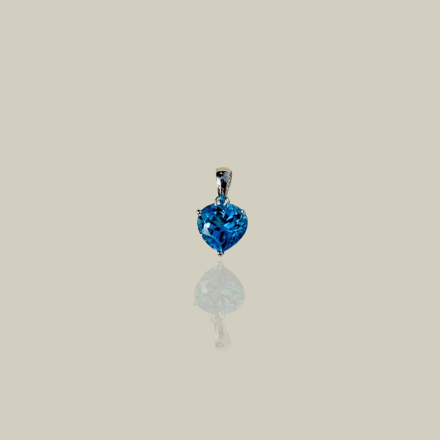 Sicily Blue Topaz 925 Silver Heart Love Pendant