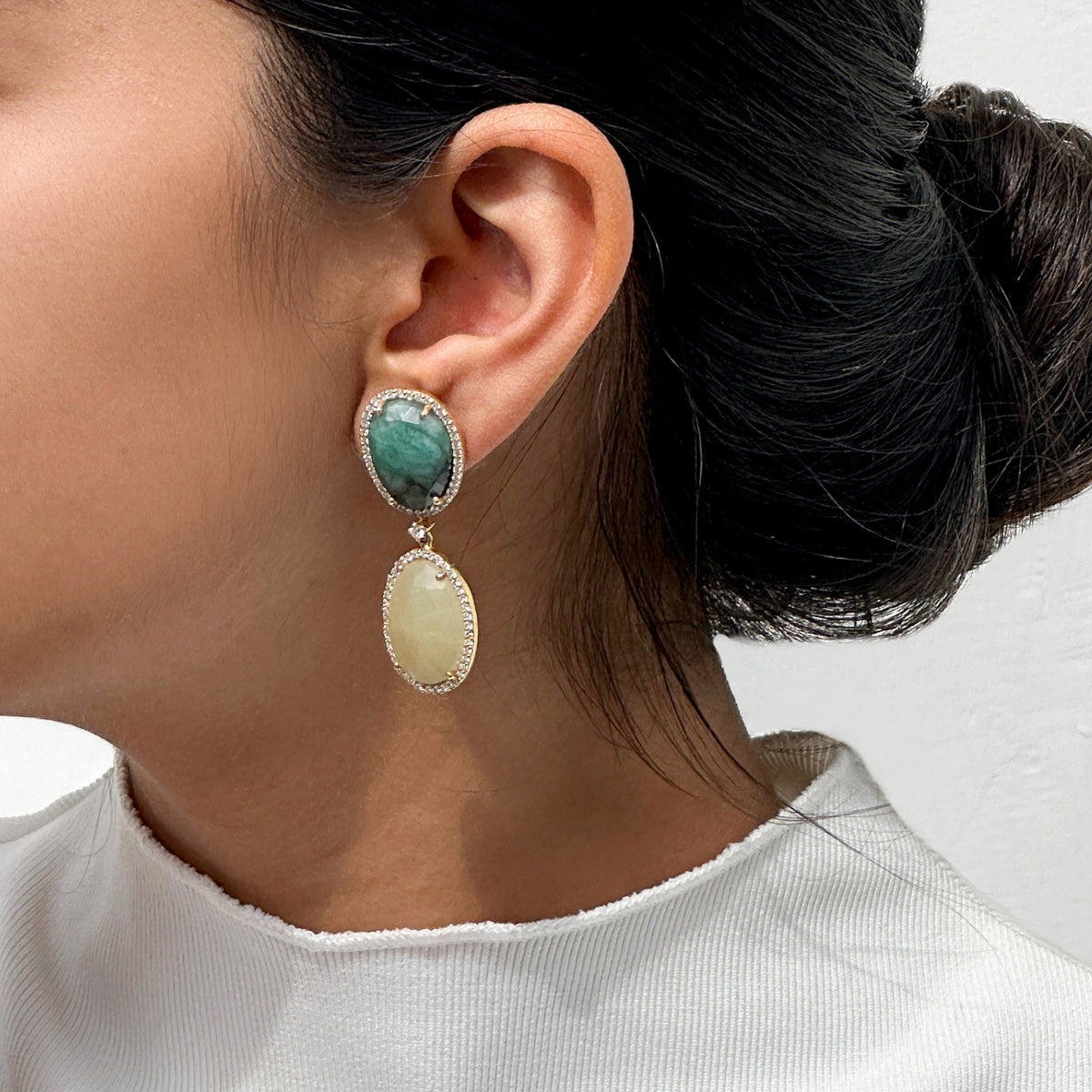 emerald and yellow sapphire 925 silver earrings with zircon border
