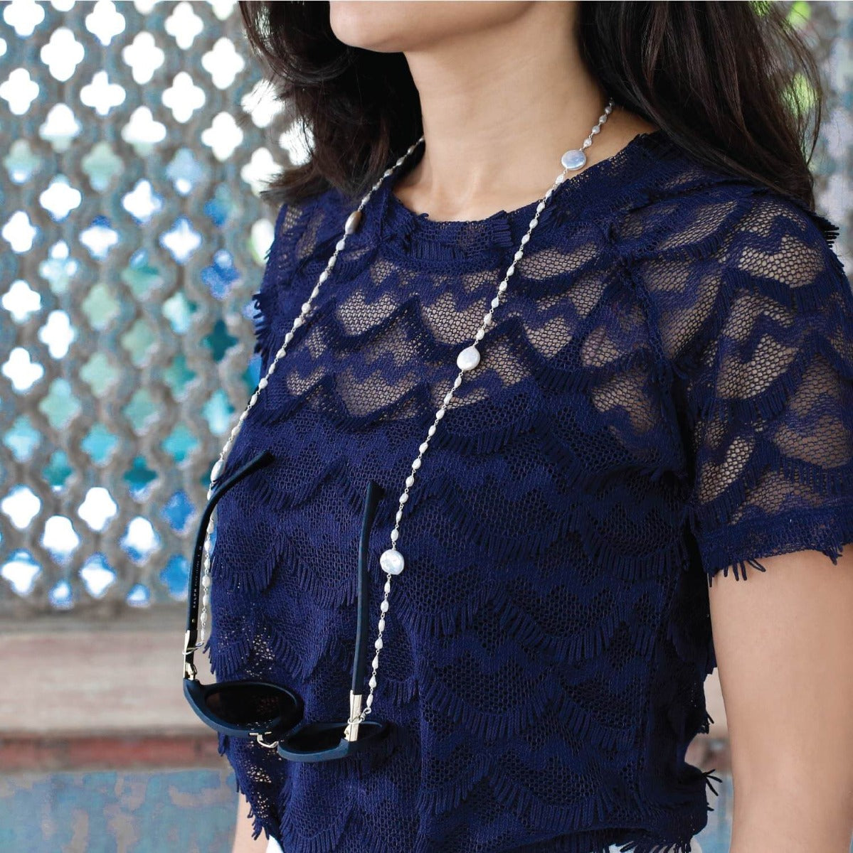 Pearl mask & glass chain