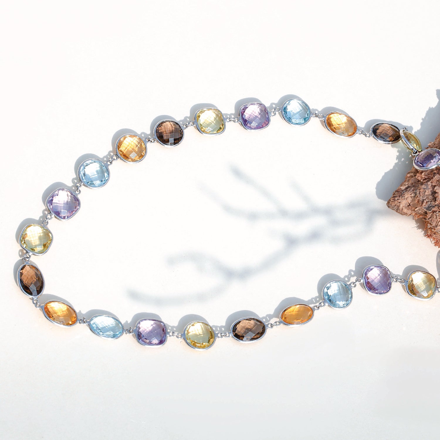 Kash color stone necklace