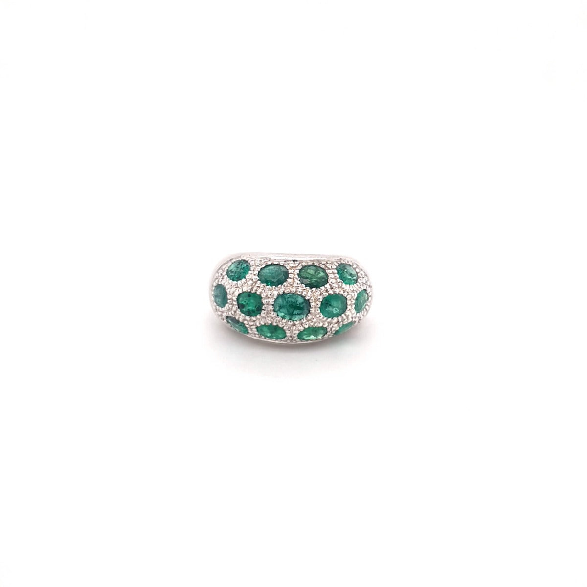 Magnificent Diamond and Emerald Ring