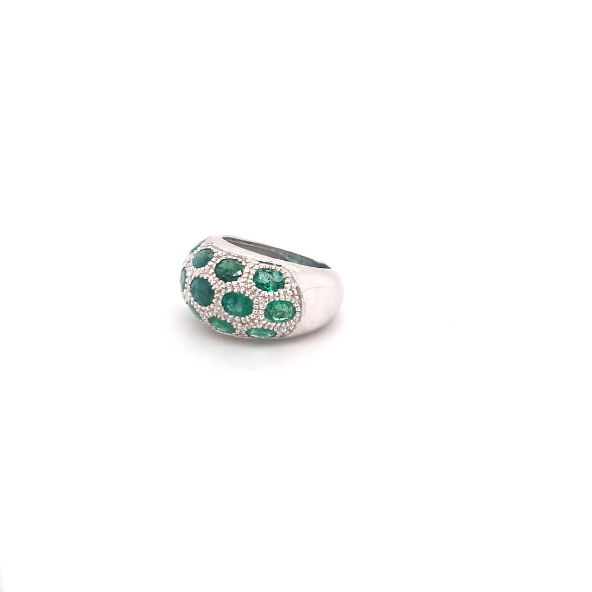 Magnificent Diamond and Emerald Ring