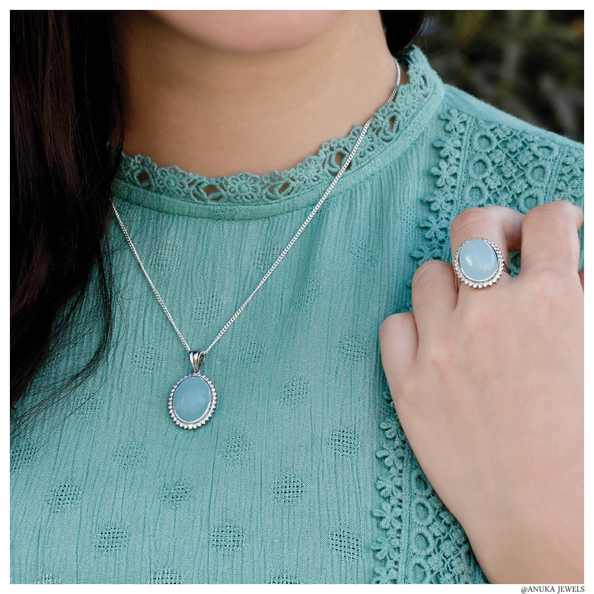 Oval Cabochon Silver 925 Aquamarine with Diamonds Ring