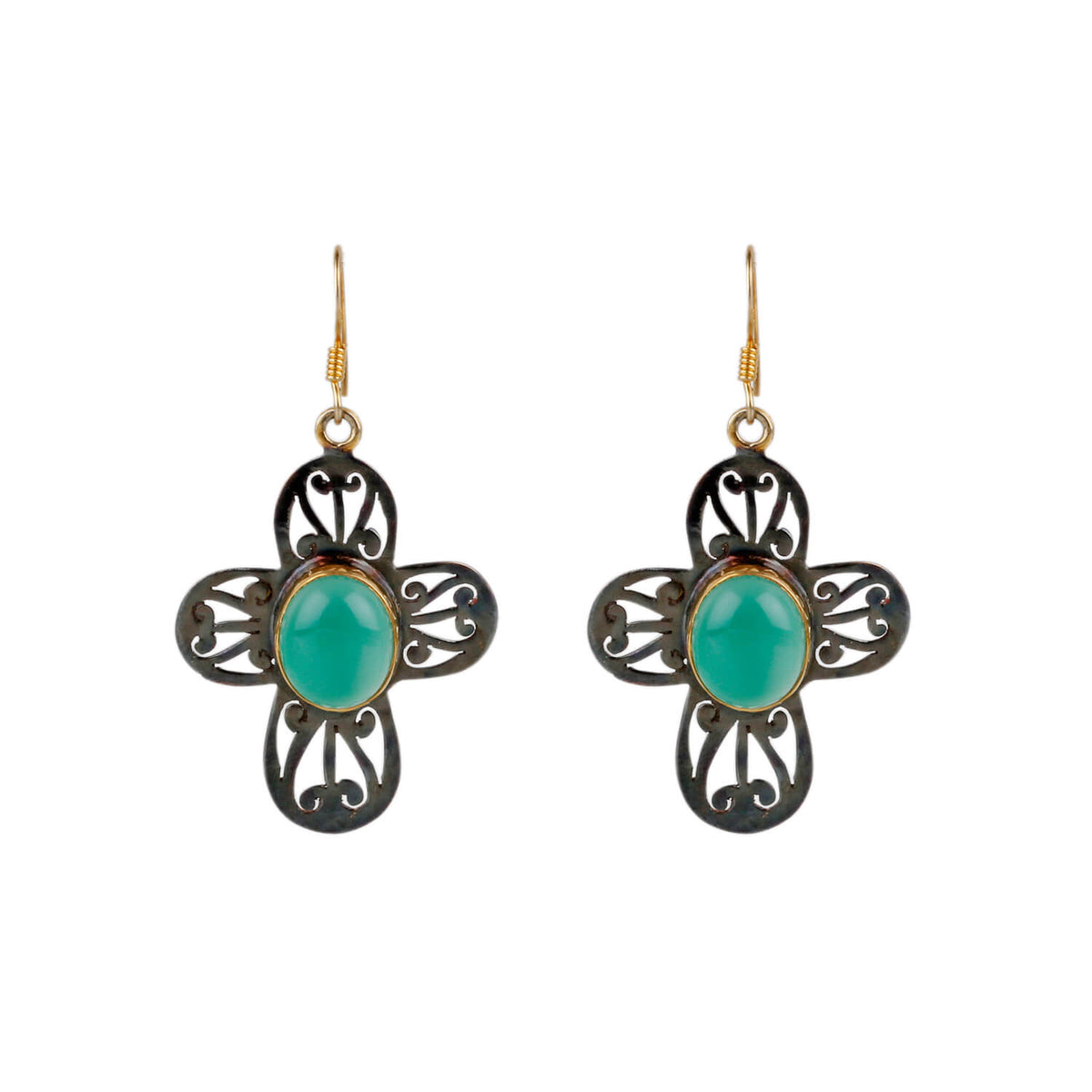 long earrings, small earrings, hoops, drops, danglers, studs, stud earrings, Handcuff, Red onyx, Black onyx, jewelery, Certified jewelry, Oval ring, square ring, round ring, Abalone, Labradorite, Morganite, Lemon quartz, quartz, Tanzanite, Iolite, Blue,