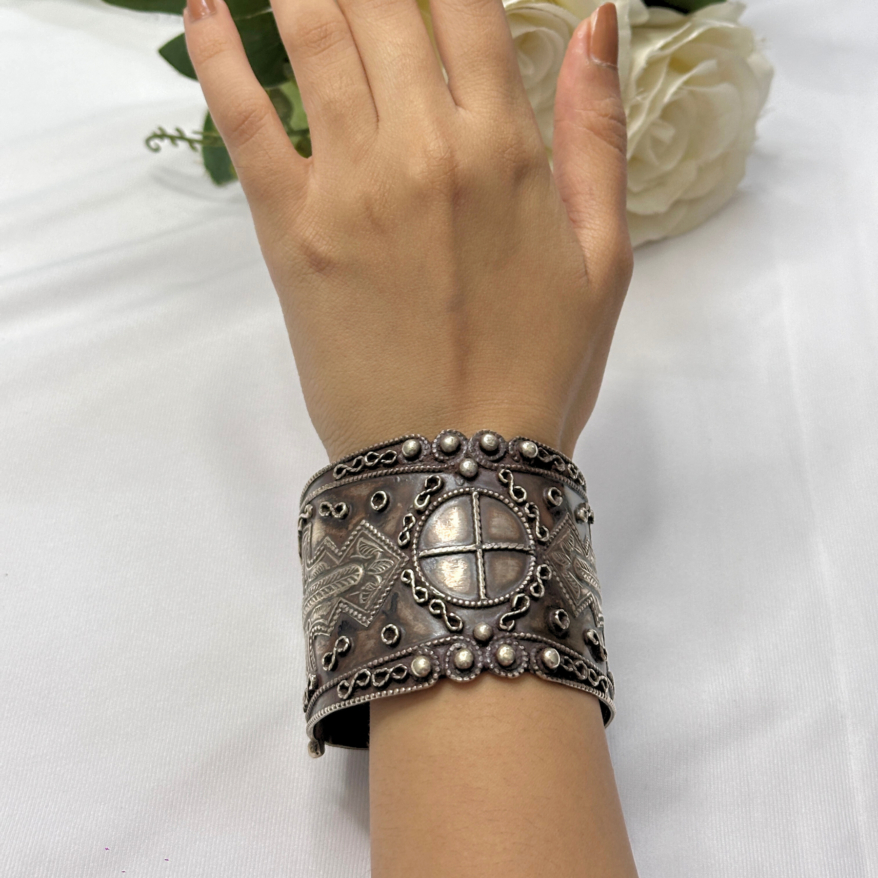 Veda Traditional Silver 925 Cuff Bangle