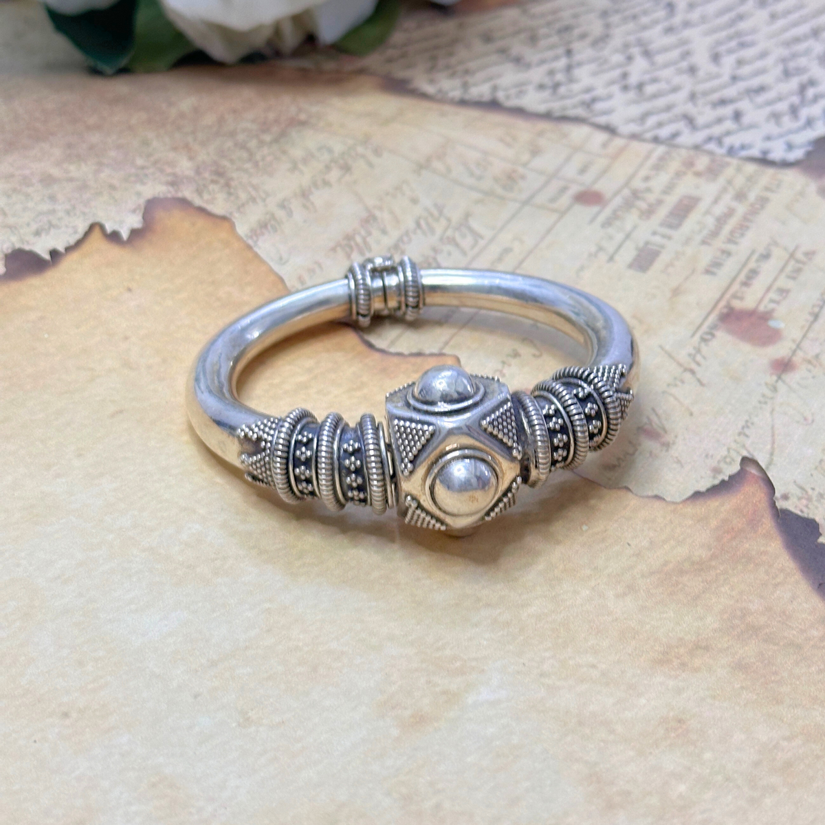 Vedika Traditional Silver 925 Bangle