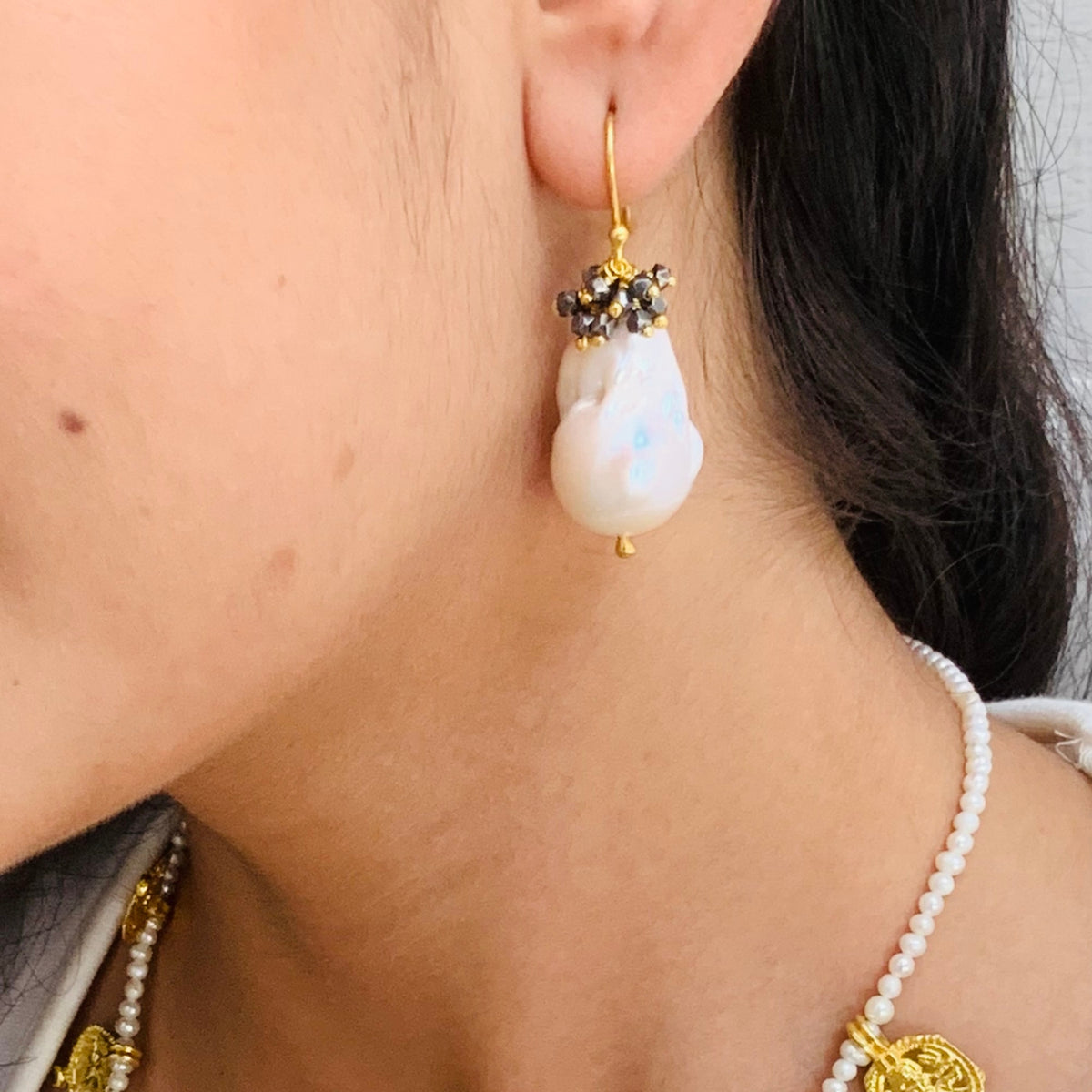 Peta Pearl Drop Earrings