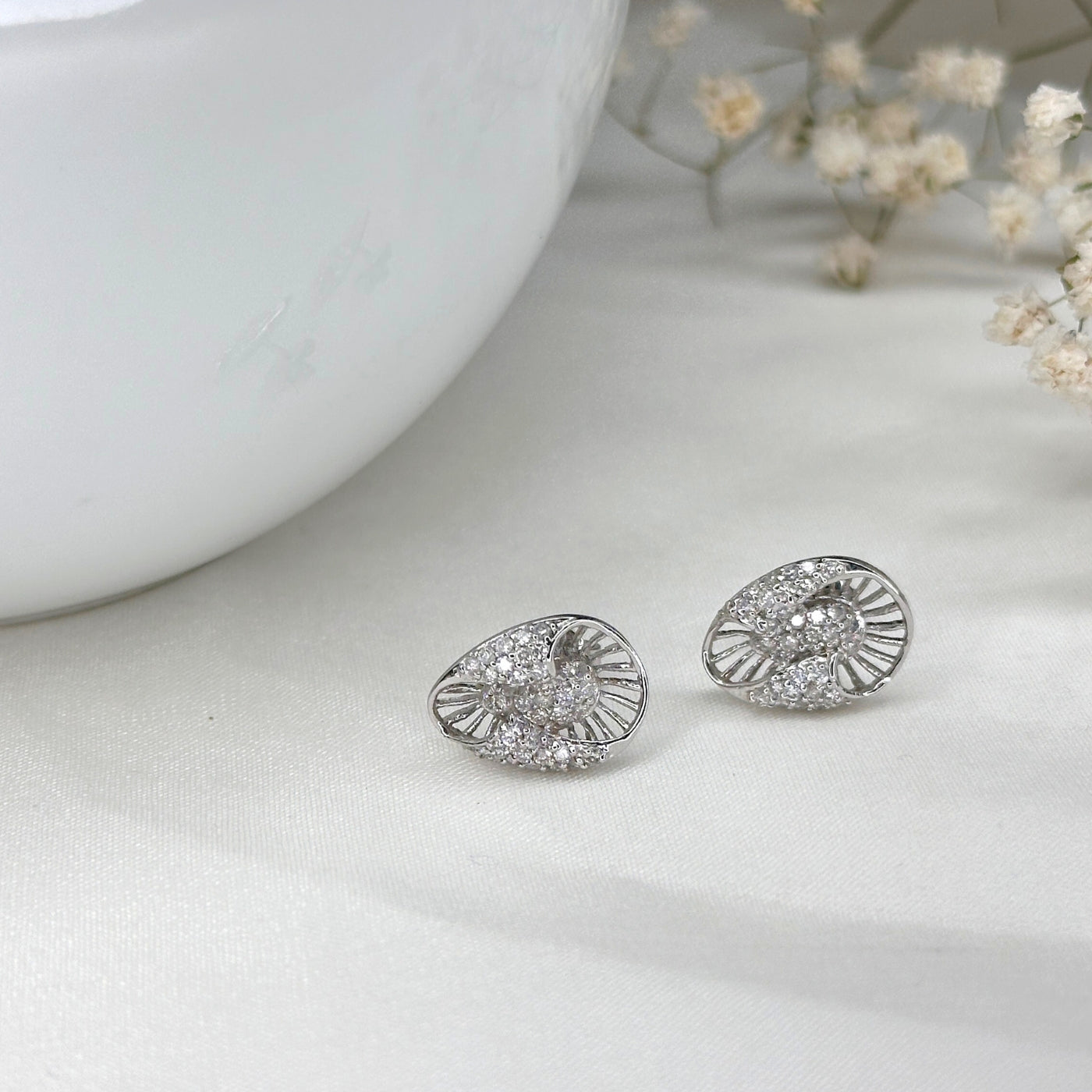 Seed Silver 925 Diamond Stud Earrings