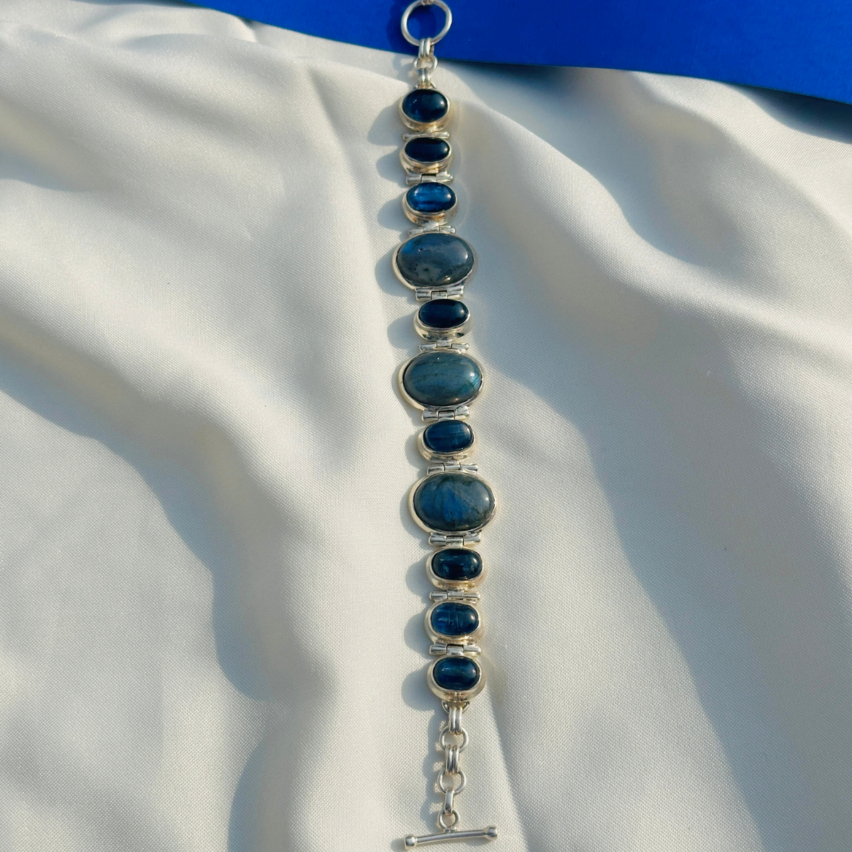 Raaiqa Labradorite Silver 925 Bracelet