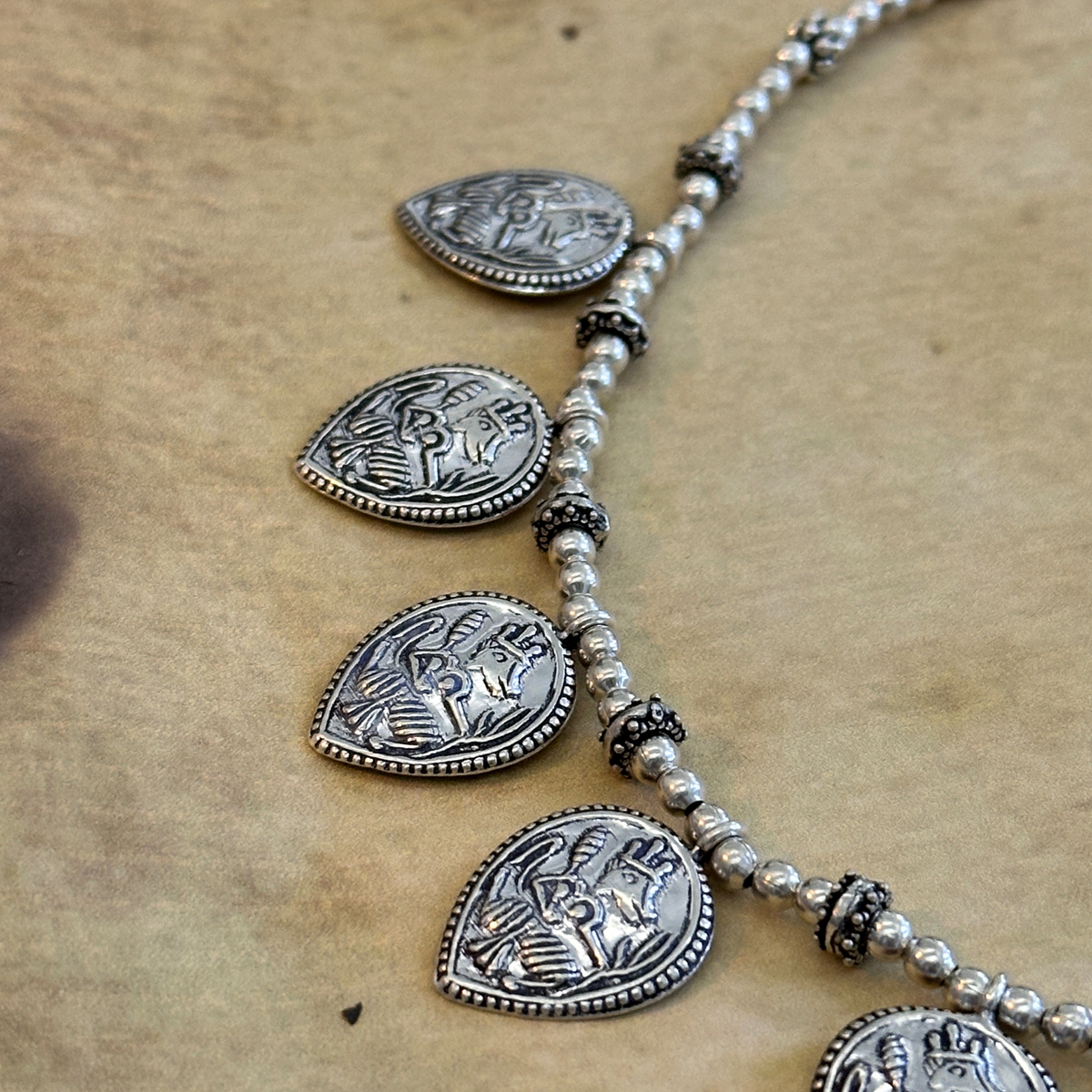 Kin Traditional Silver 925 Necklace