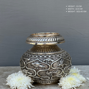 Yahvi sterling silver pot