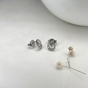 Elow Silver 925 Diamond Stud Earrings