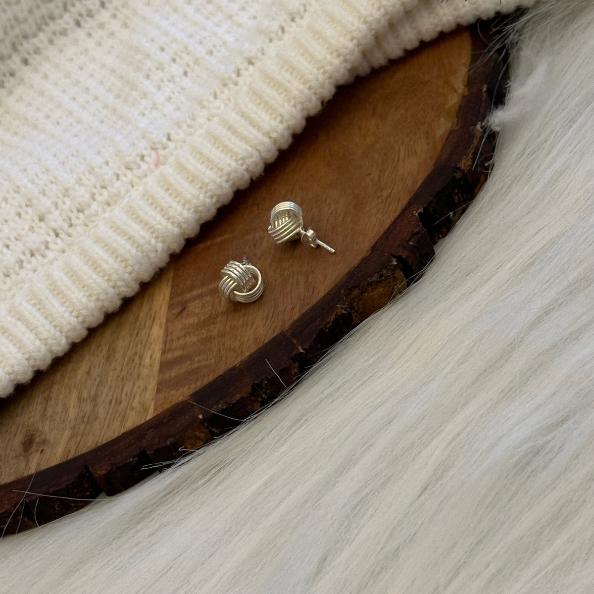 Rounded Studs