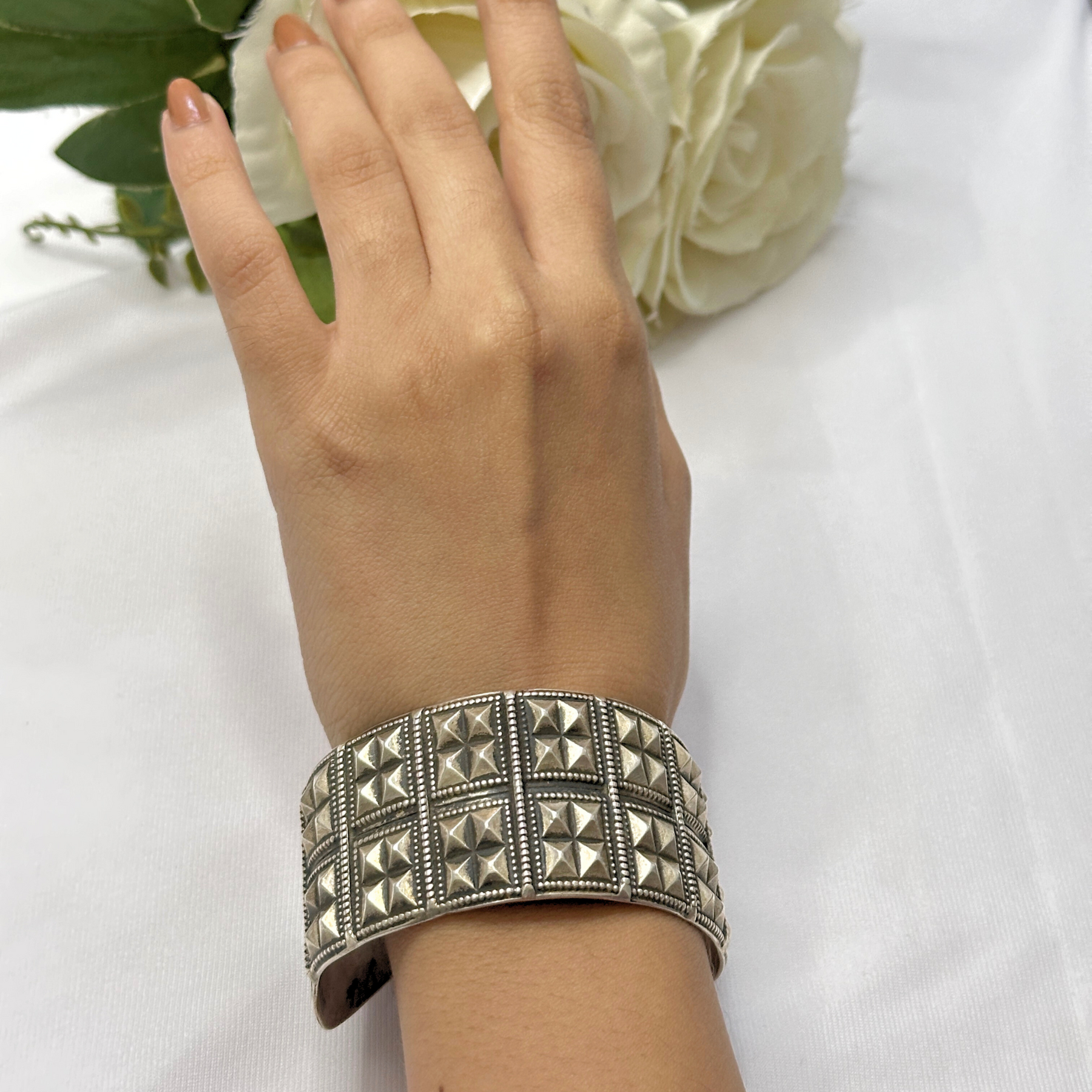 Medha Traditional Silver 925 Cuff Bangle