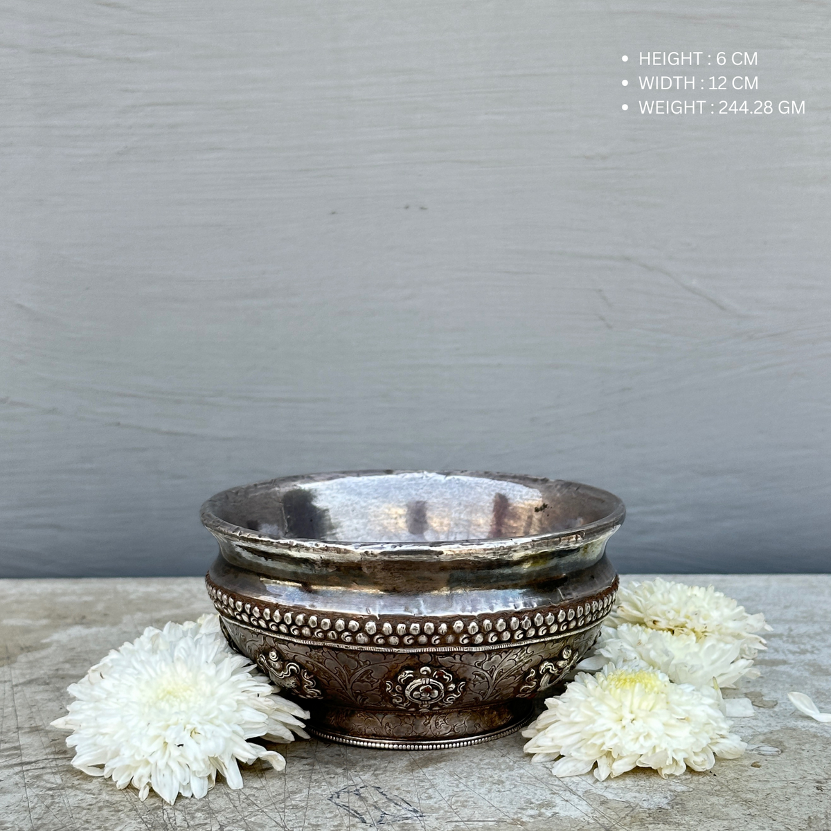 Sarisha antique wooden silver plated bowl