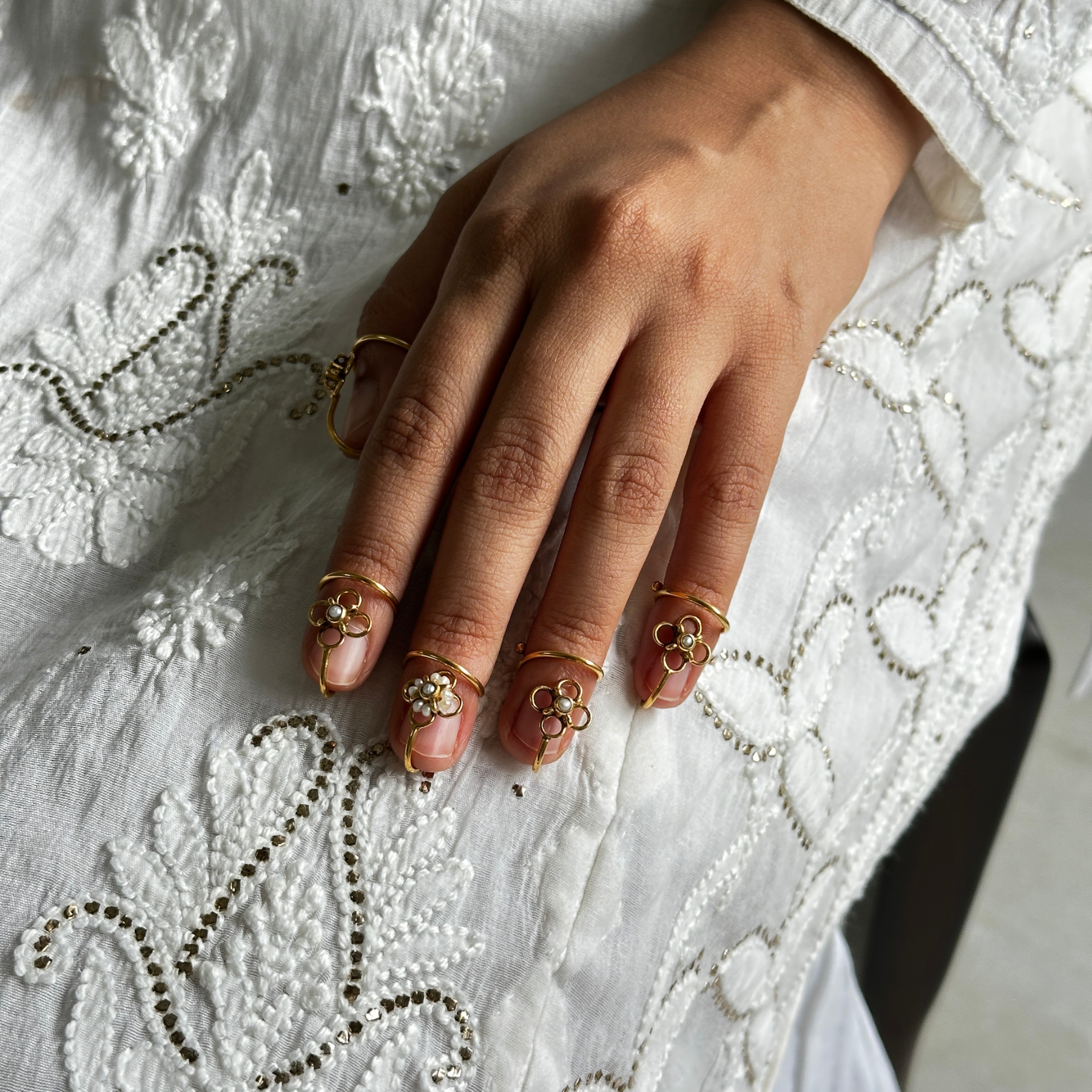 Agira 18K Gold Plated Silver 925 Pearl Nail Ring Set