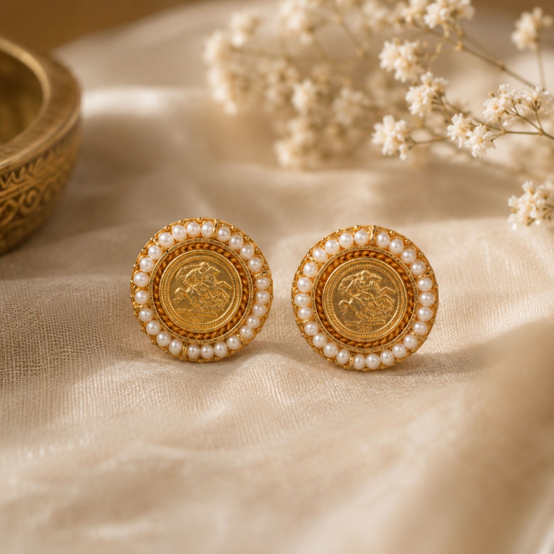 Lidah 18K Gold Plated Silver 925 Stud Earrings