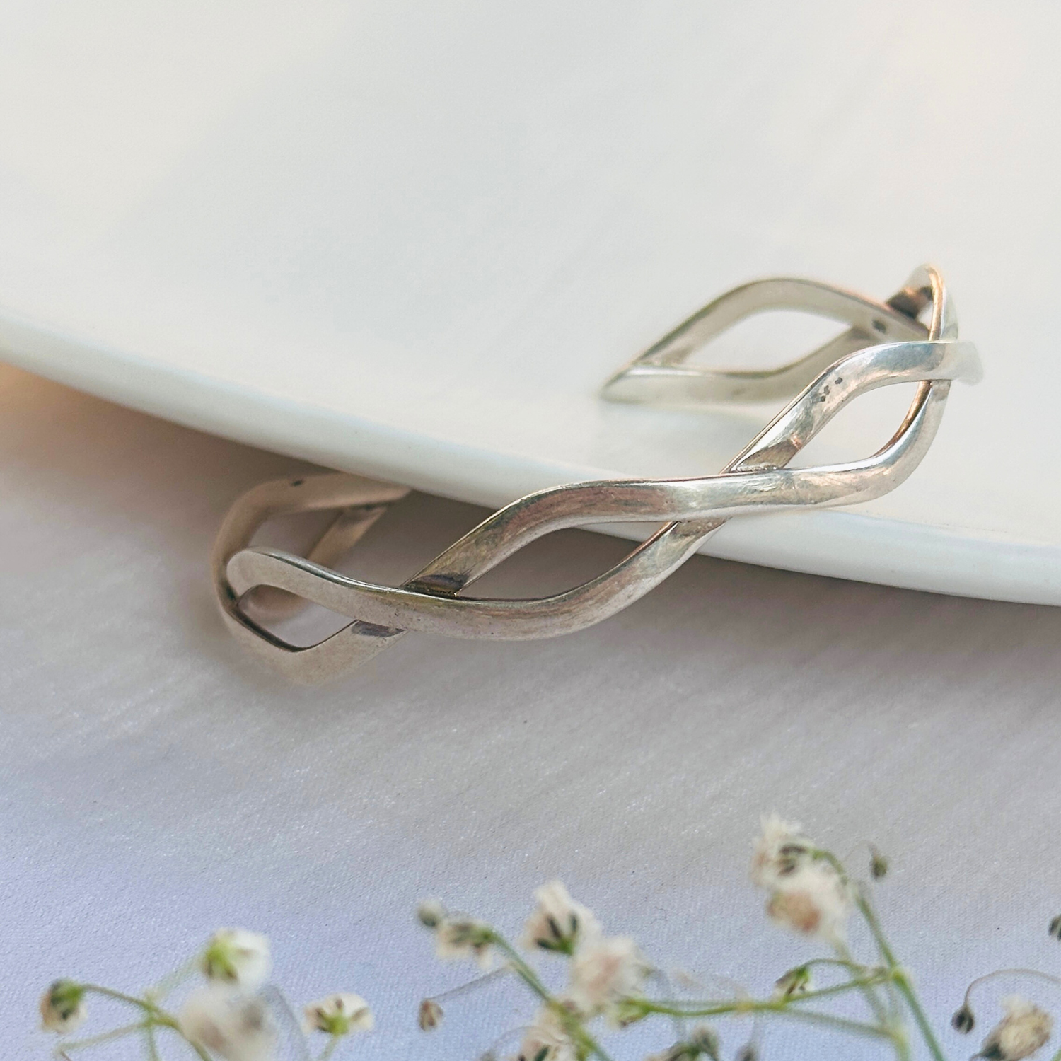 Mila Silver 925 Cuff Bangle