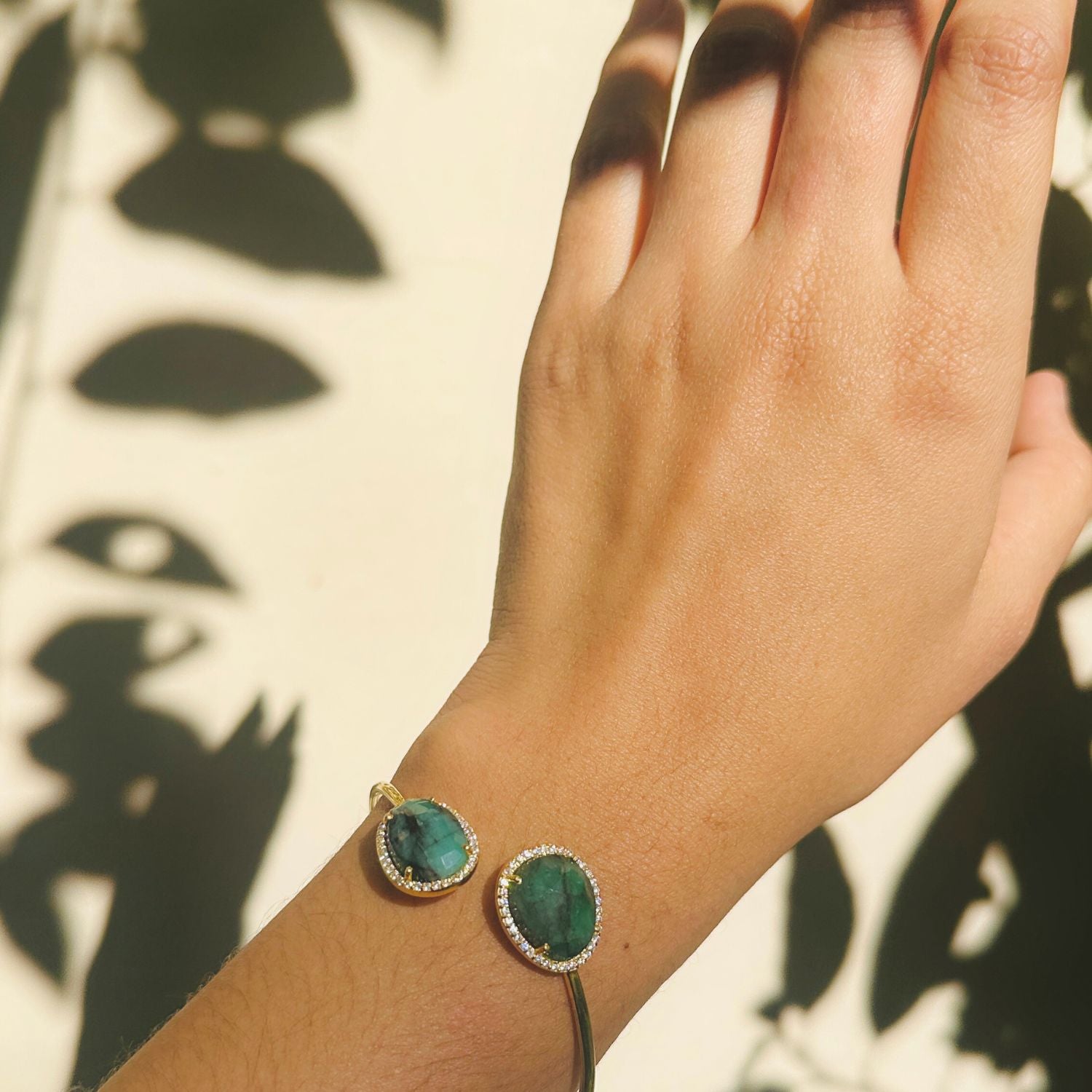 Shashi Emerald Cuff 18k Gold Plated Silver 925 Bracelet