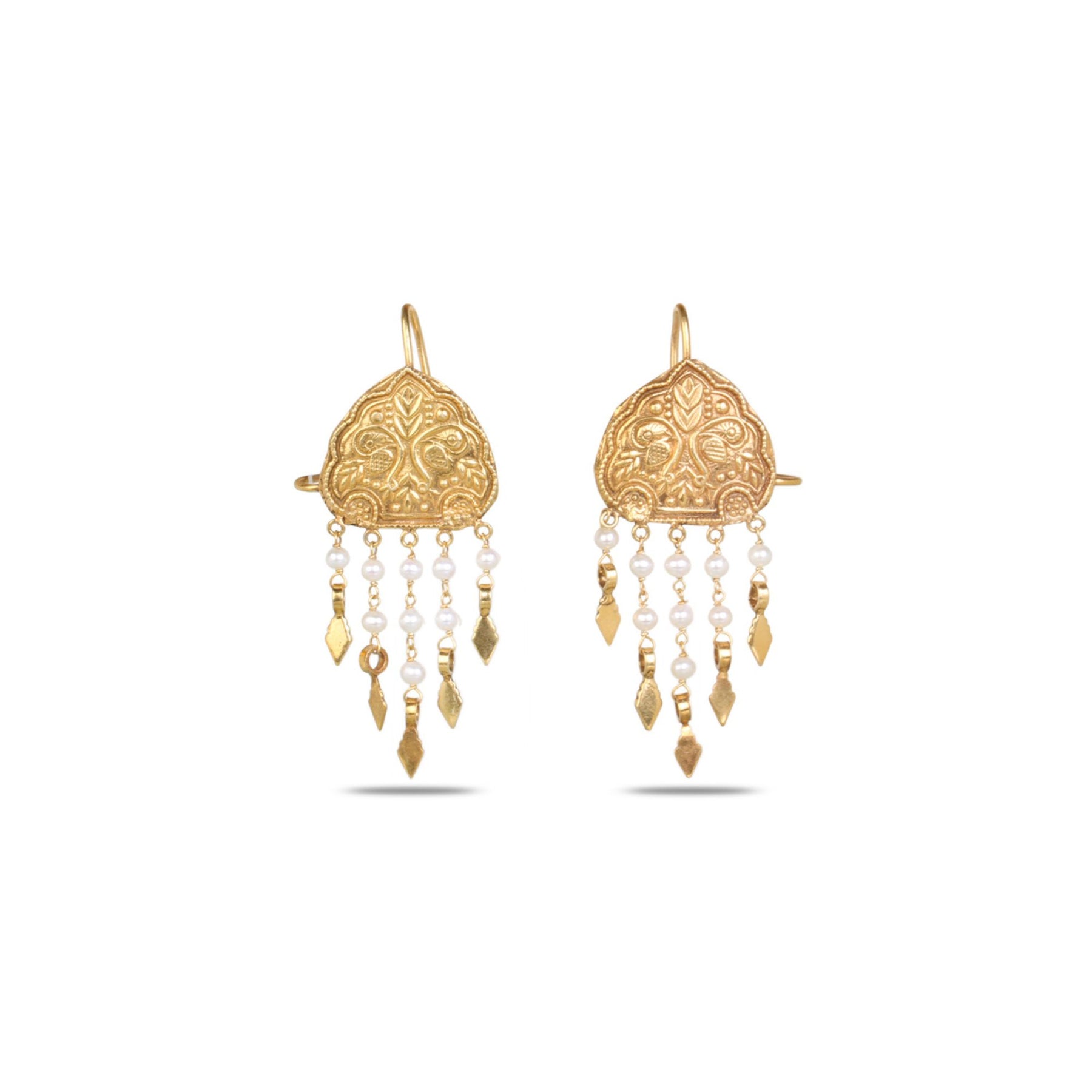 Noor 18K Gold Plated Silver 925 Pearl Earcuffs