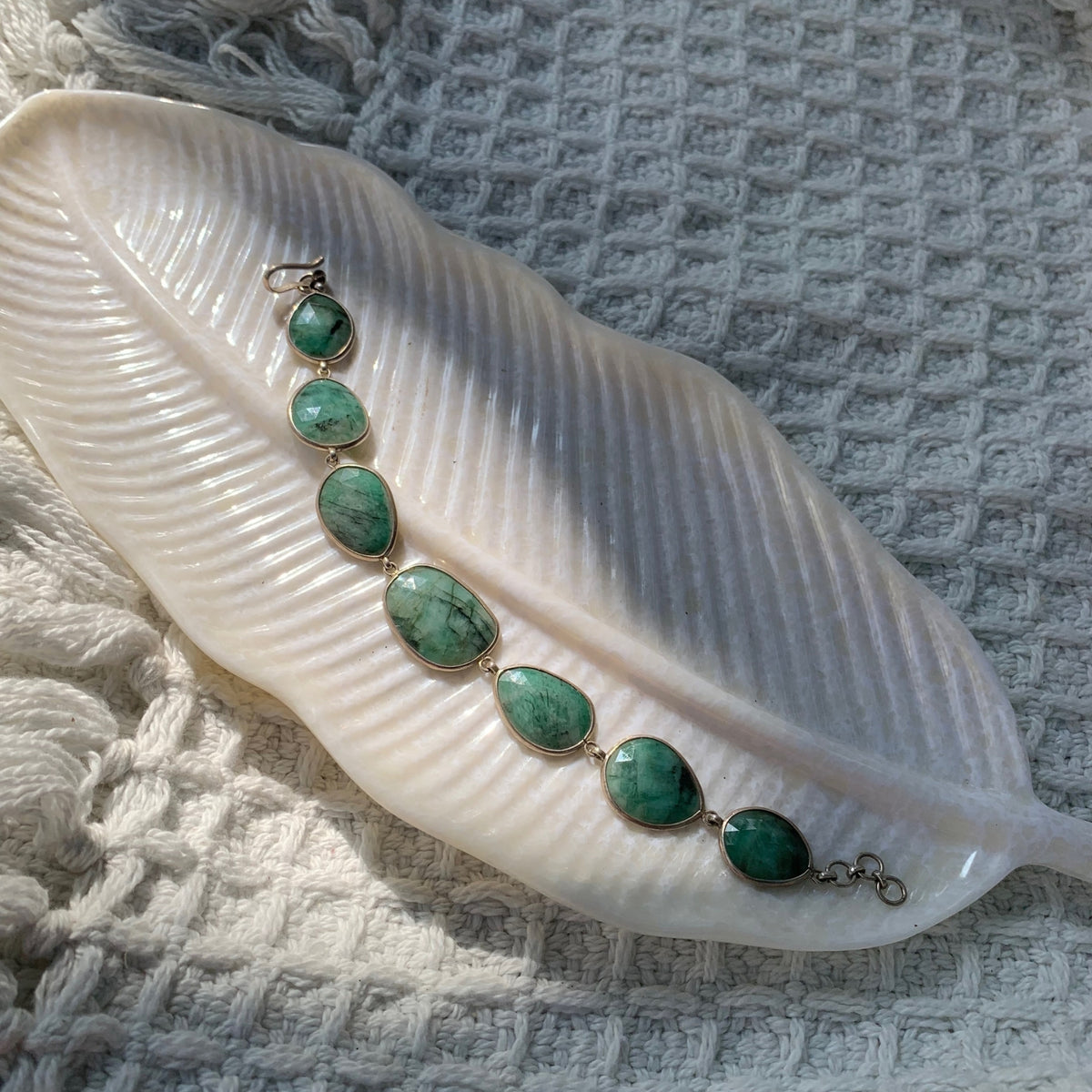 Luxury Emerald Link Bracelet