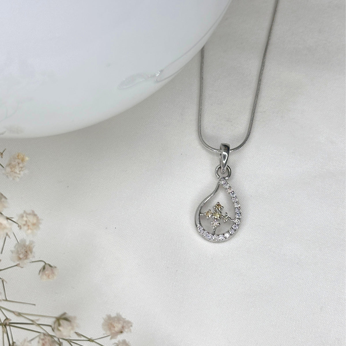 Isolde Silver 925 Diamond Pendant