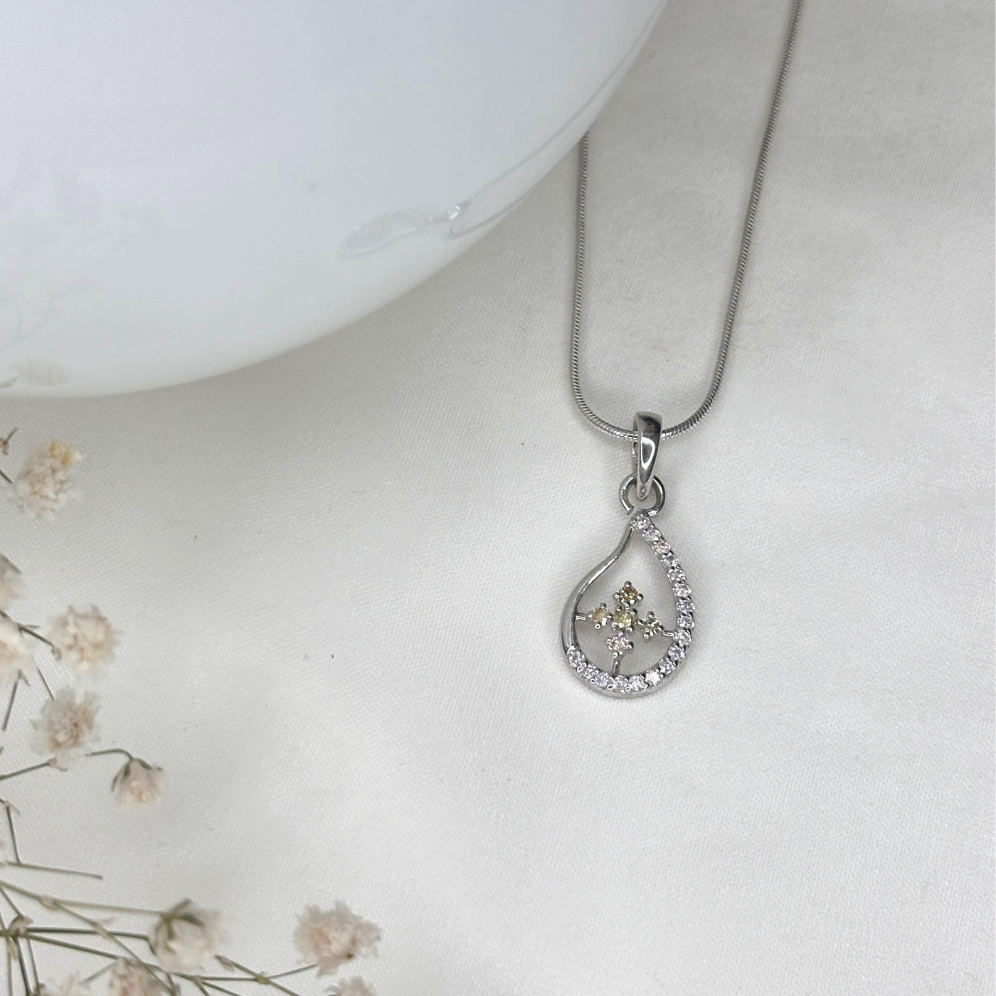 Isolde Silver 925 Diamond Pendant
