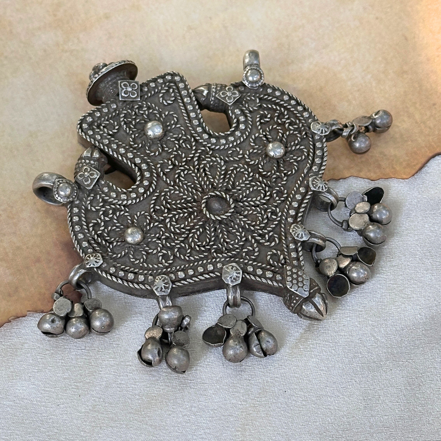 Arshi Traditional Silver 925 Pendant