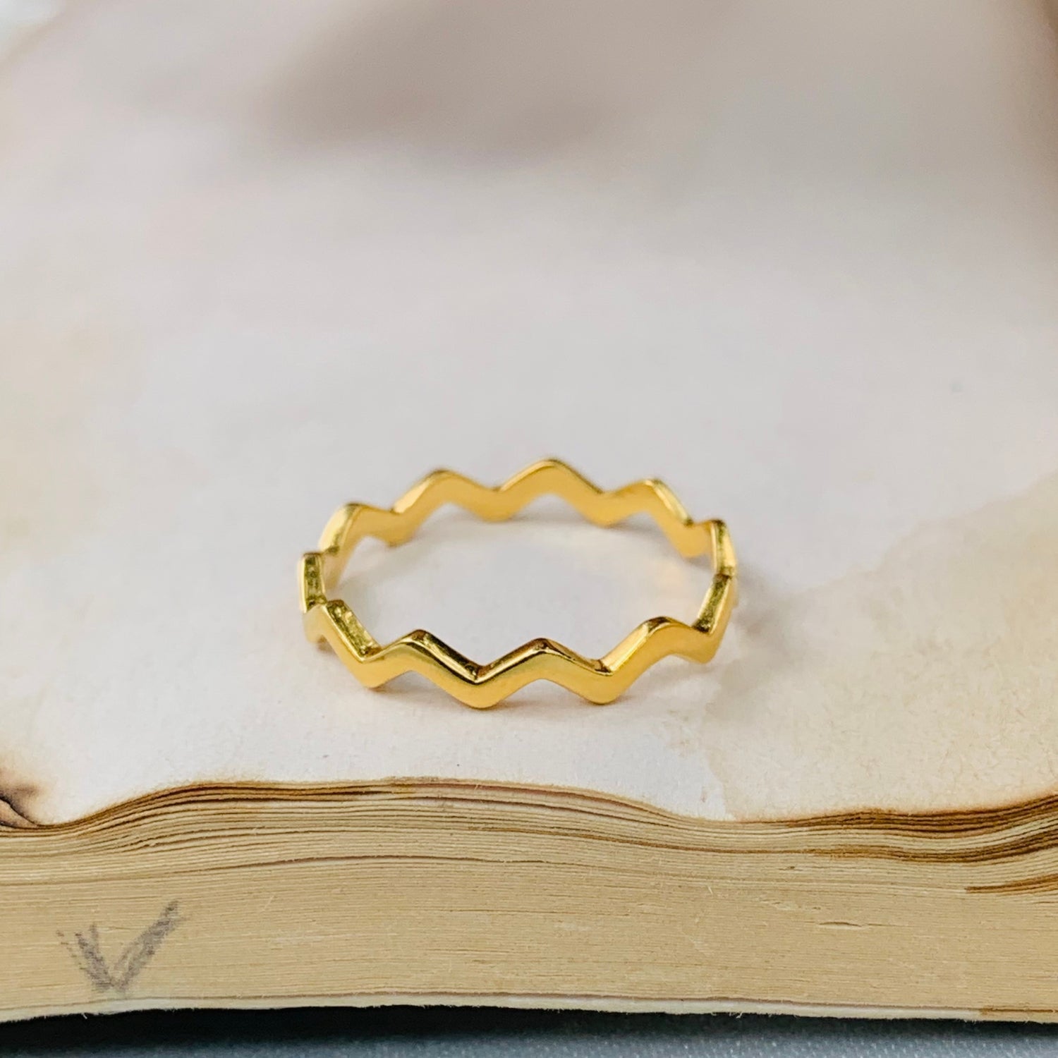 Sunrise Gold Plated Silver 925 Ring Stack