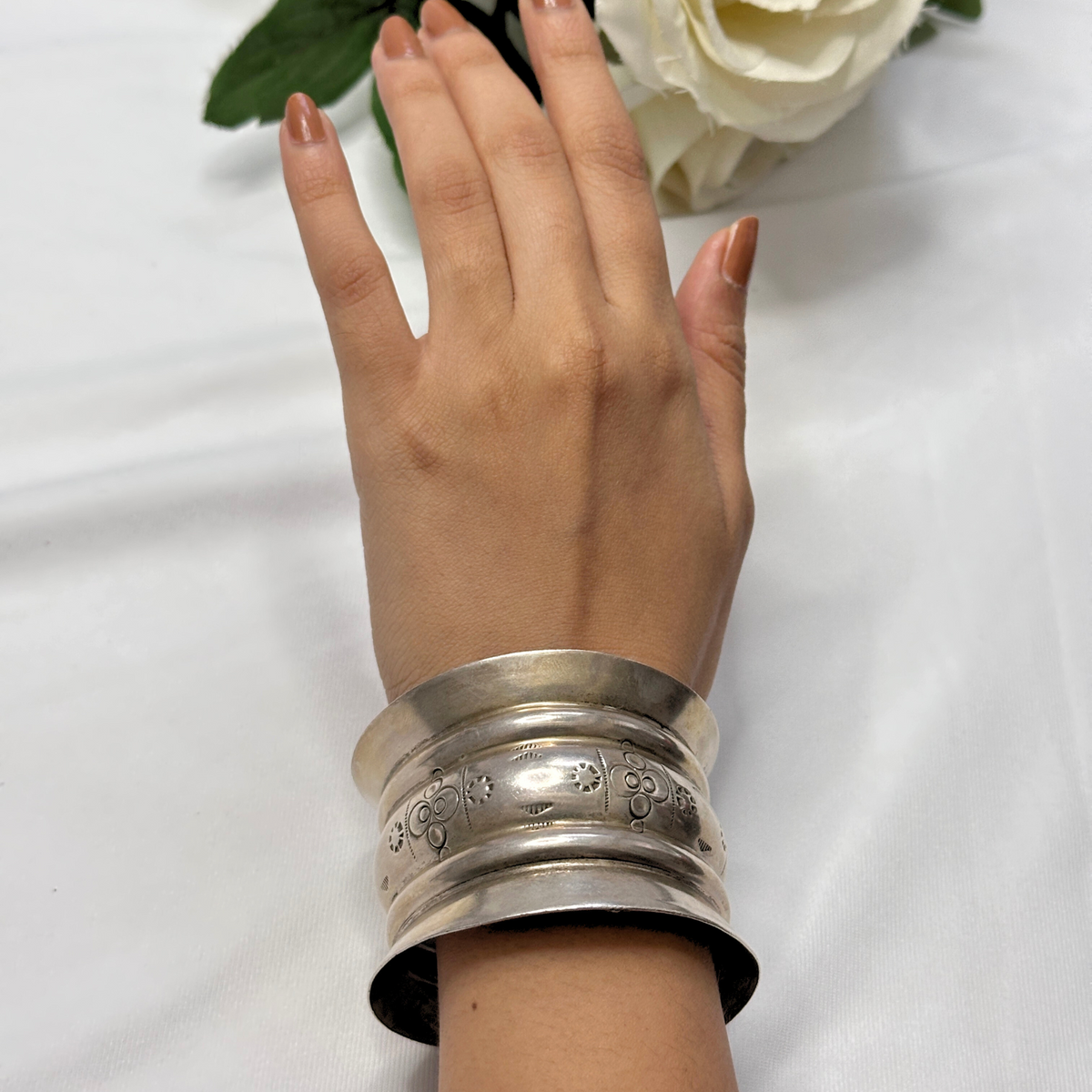 Aarav Traditional Silver 925 Cuff Bangle