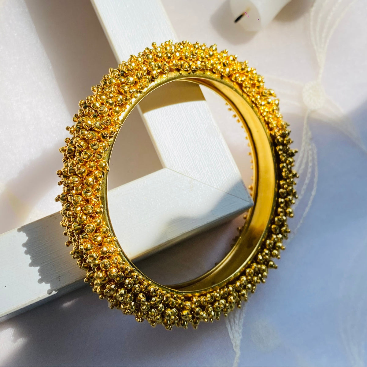 Voski Golden Beads Bangle