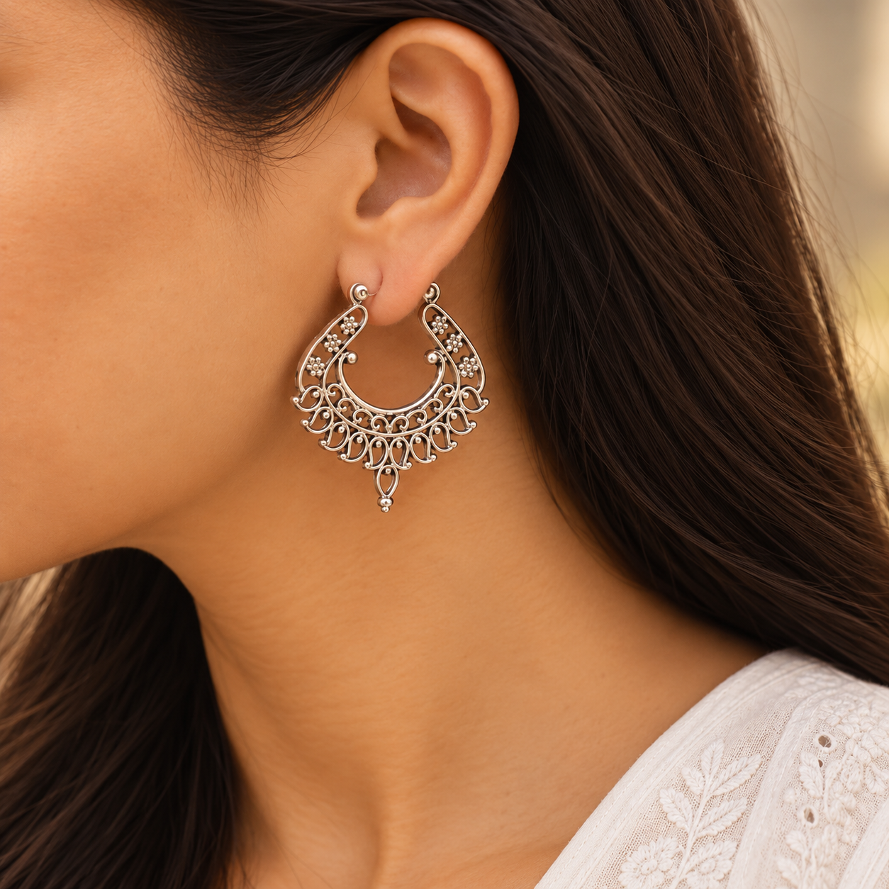 Admirable traditionally designed silver 925 hoops