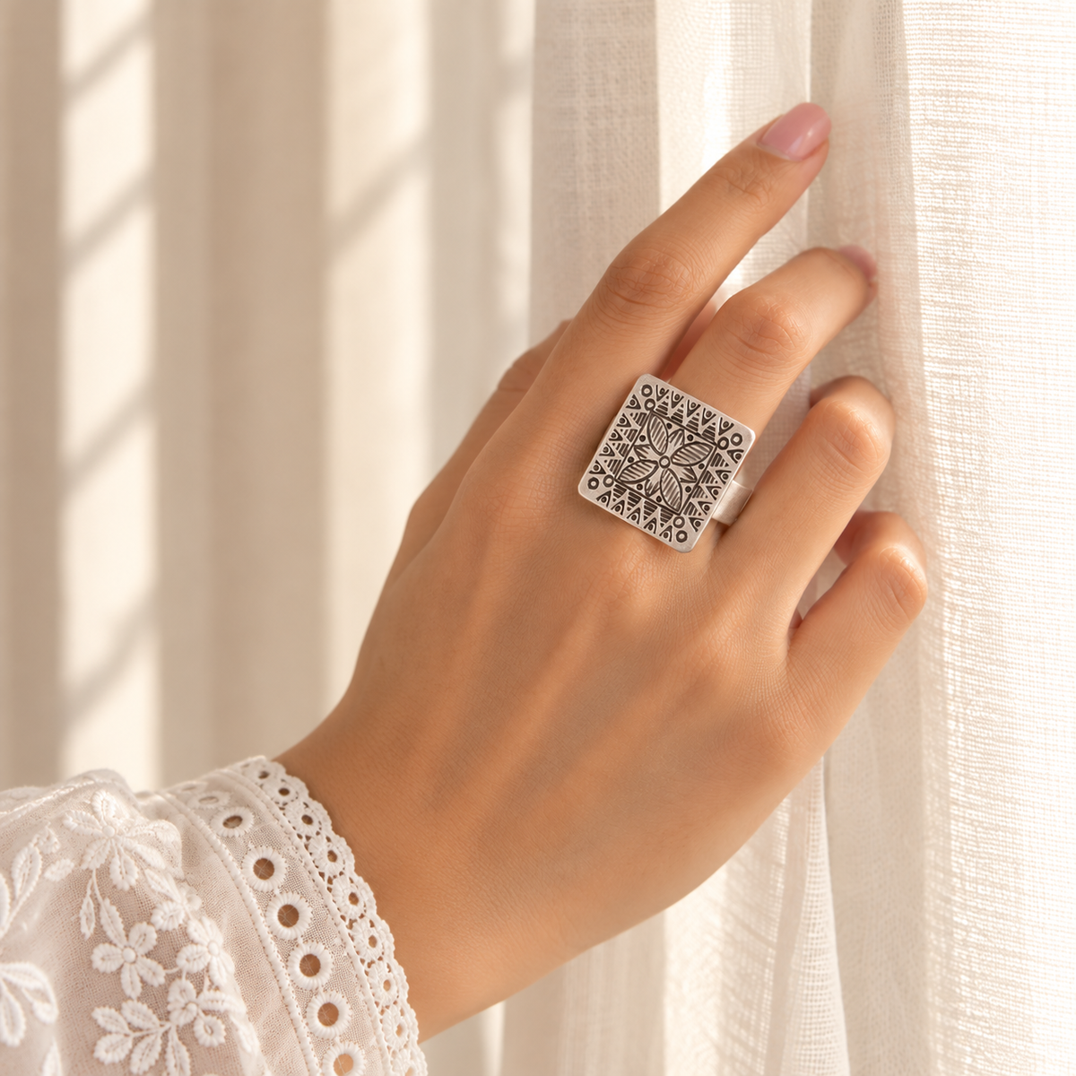 Ahilya Square Silver 925 Ring