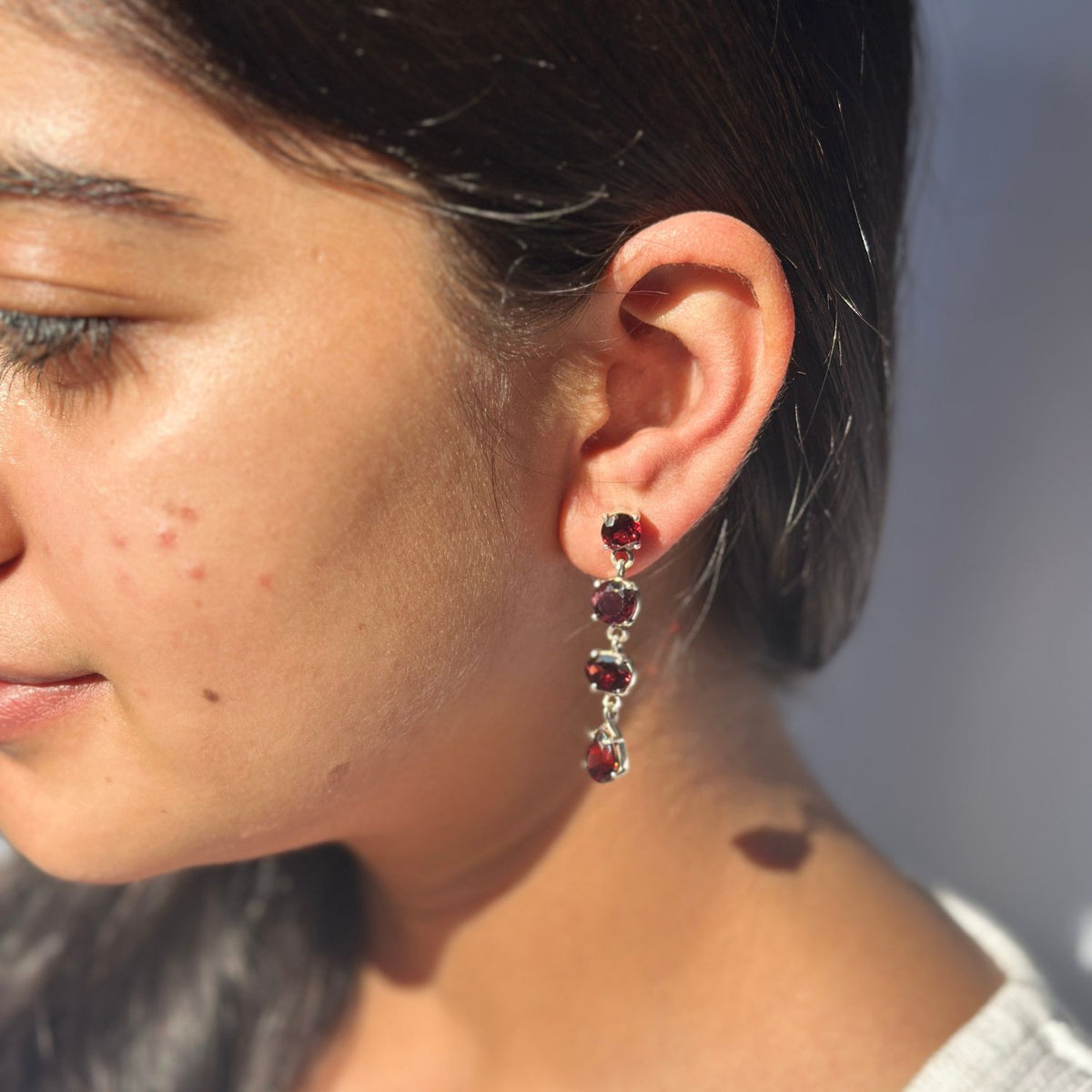 Natural red garnet gemstones set in 925 sterling silver earrings

Handcrafted garnet silver 925 earrings

Garnet silver 925 earrings for women

Natural garnet stone sterling silver earring